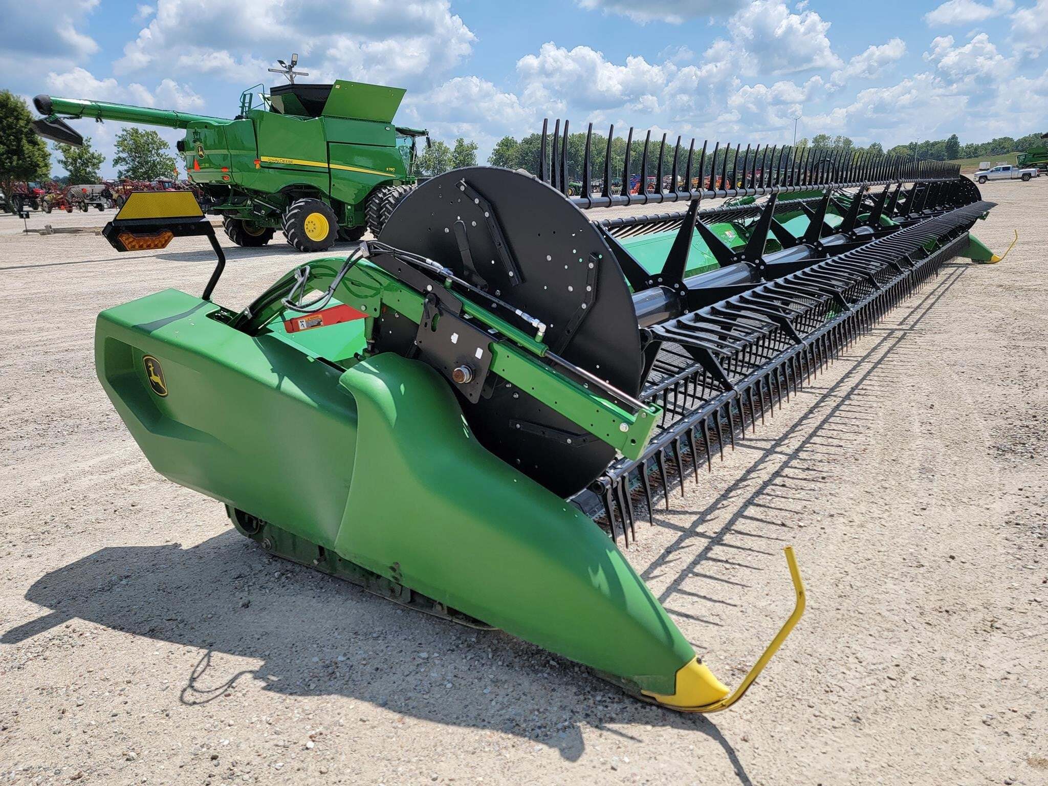 2022 John Deere RD45F Platform