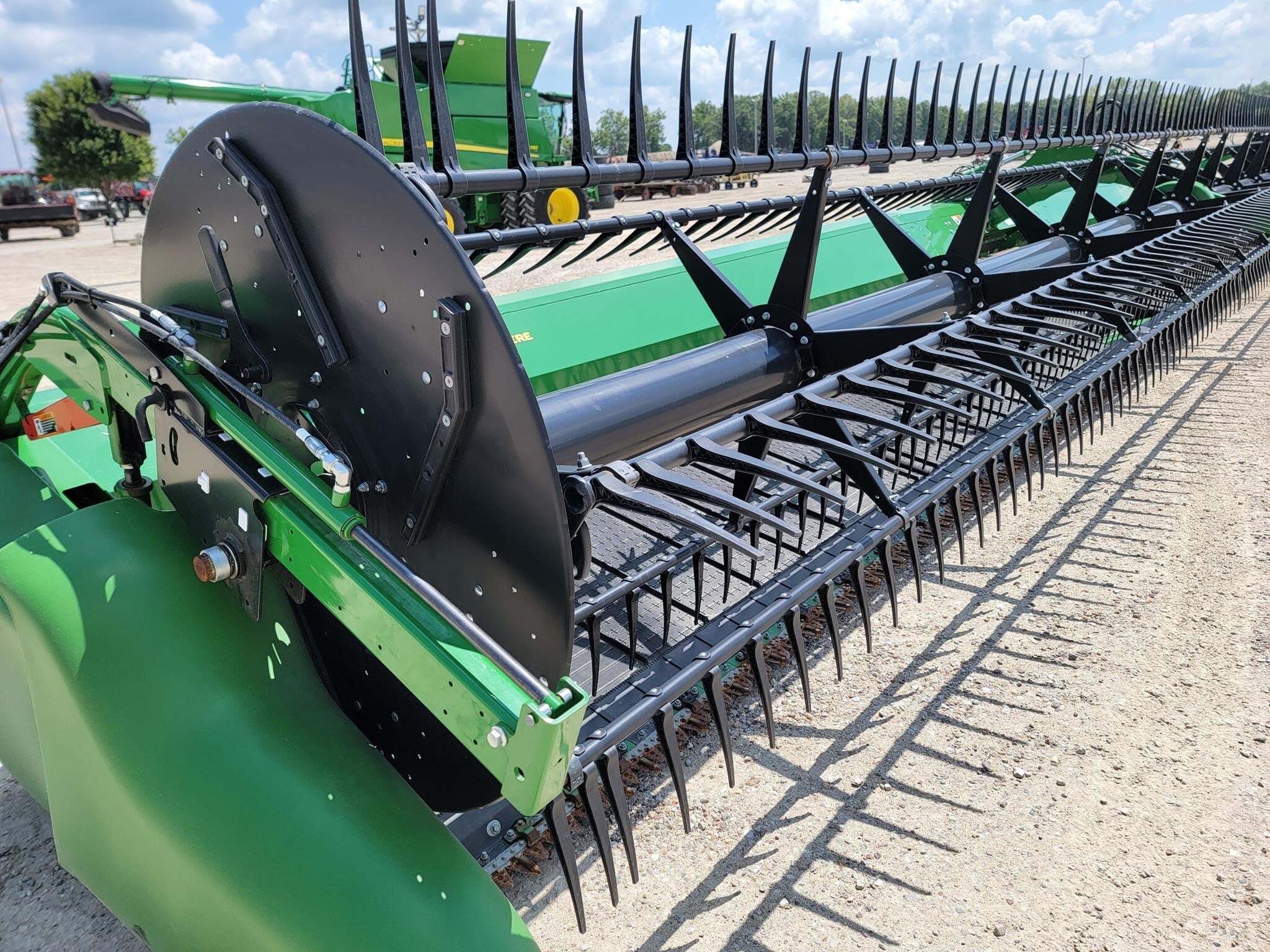 2022 John Deere RD45F Platform
