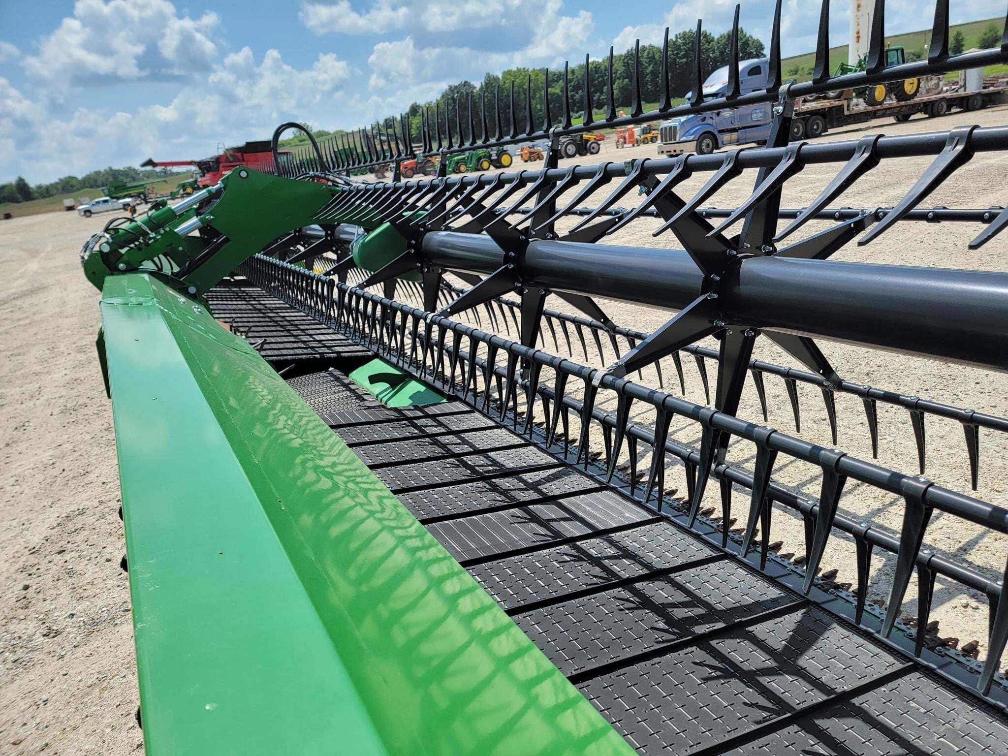 2022 John Deere RD45F Platform