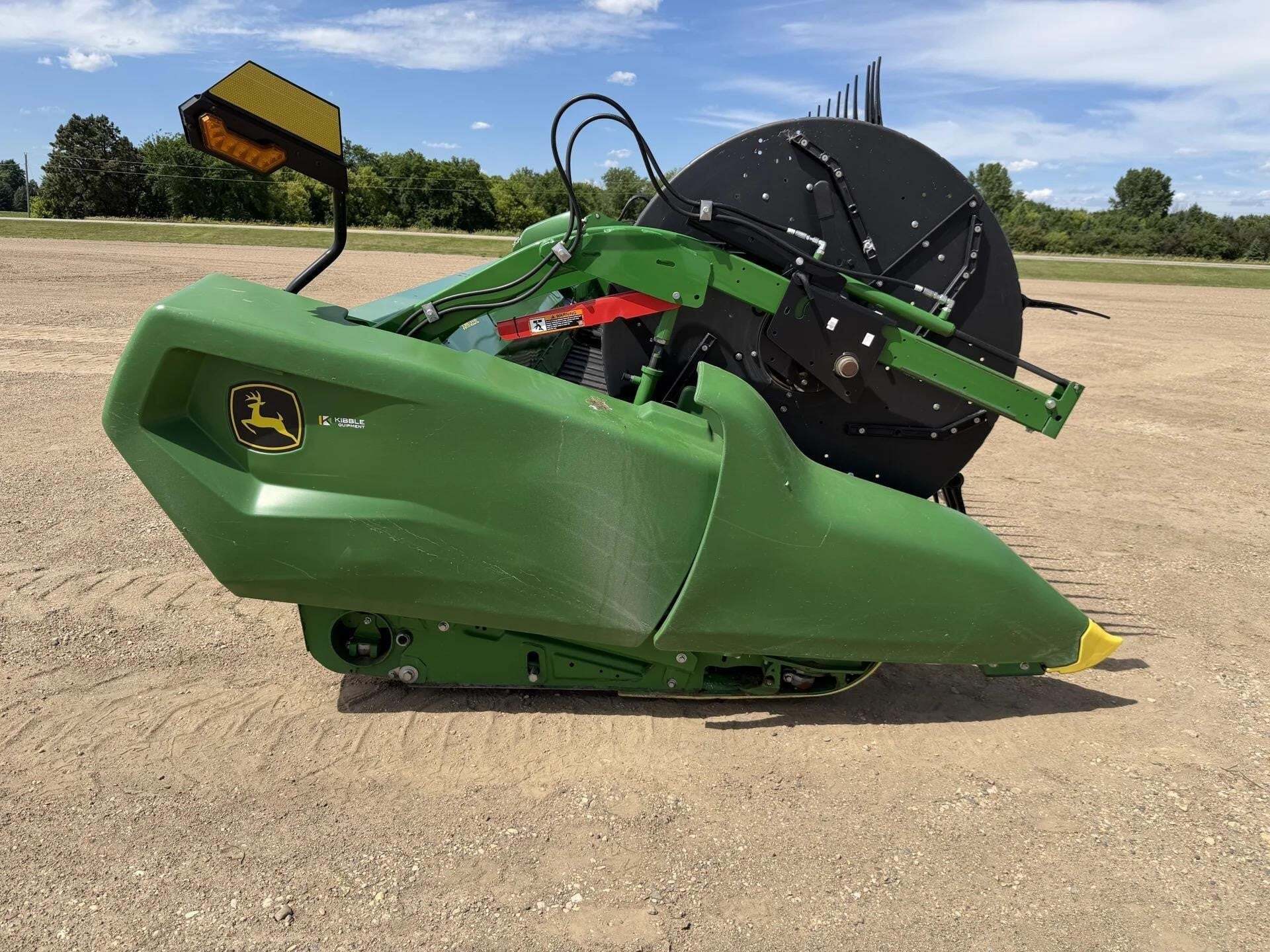 2022 John Deere RD45F Platform