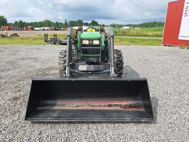  John Deere 5325 Tractor