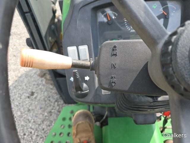  John Deere 5325 Tractor