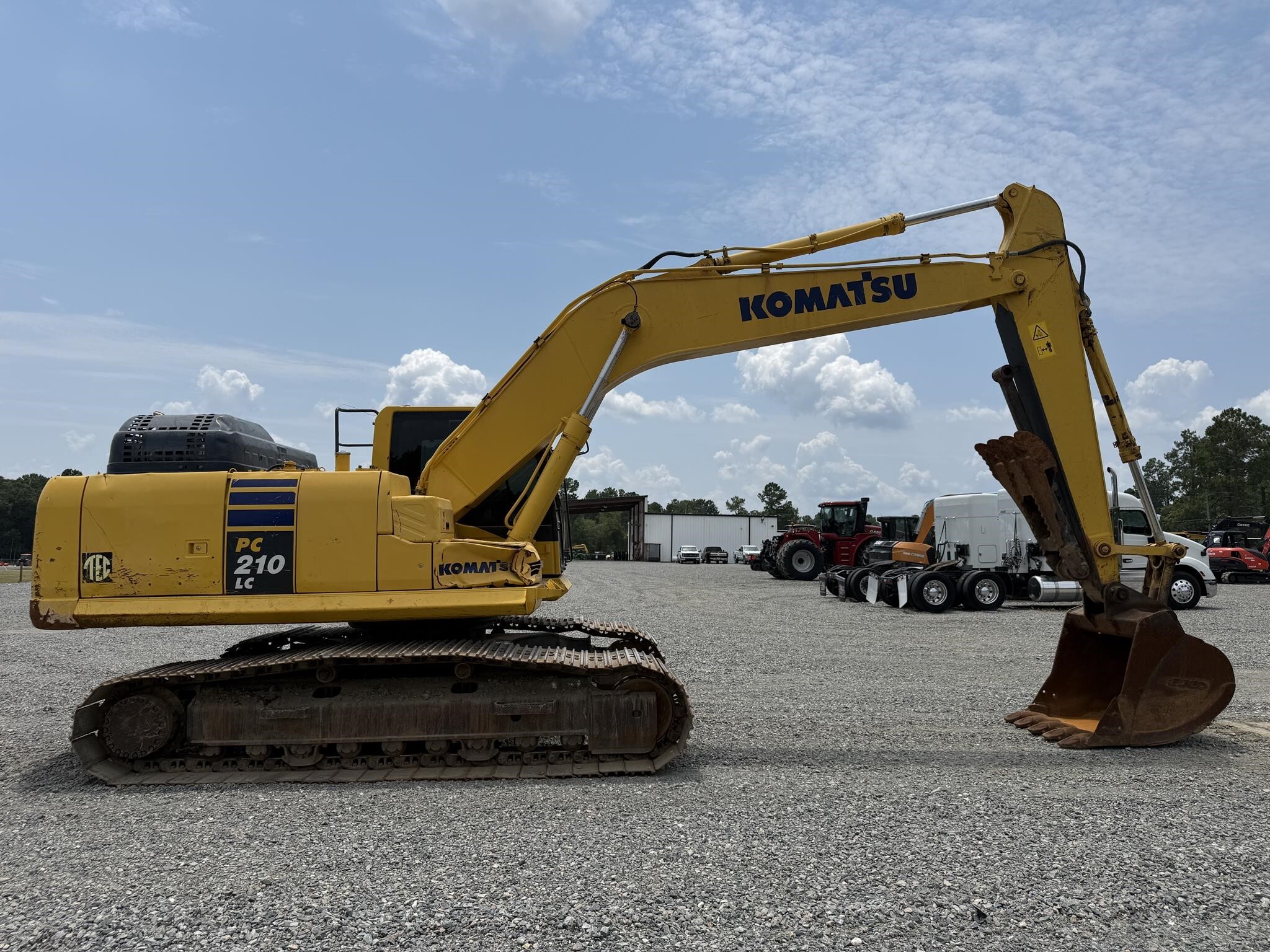 2019 Komatsu PC210 LC-11 Excavator