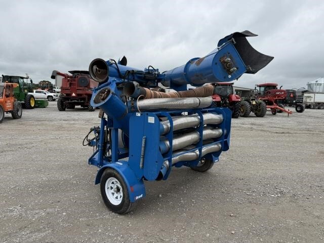  Brandt 7500HP Grain Vac