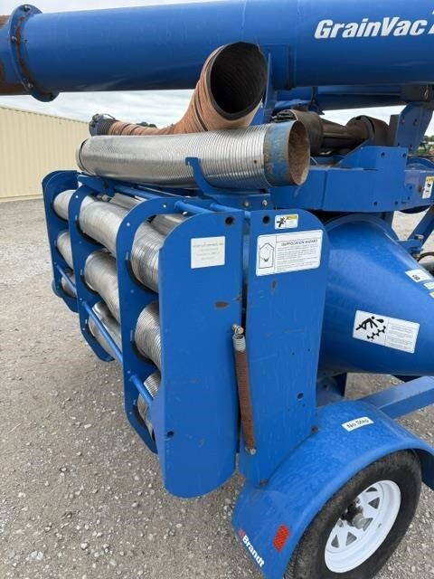  Brandt 7500HP Grain Vac