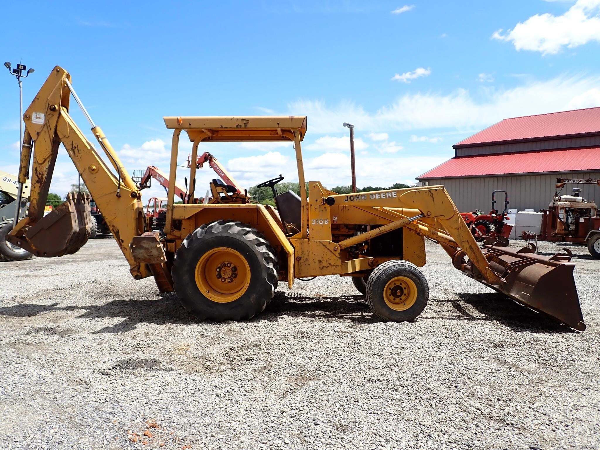  Deere 310B Backhoe