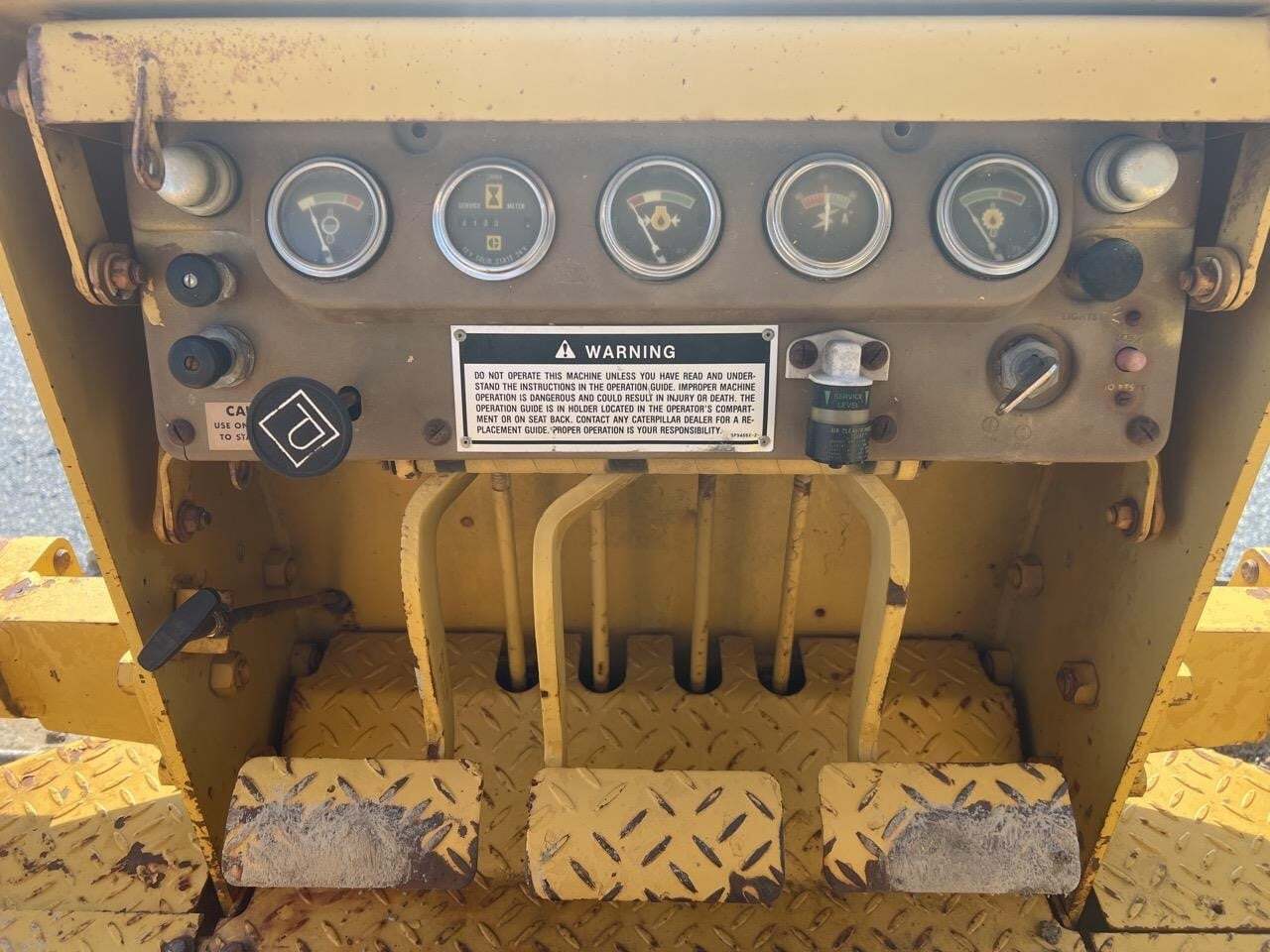 1984 Caterpillar D3B Dozer