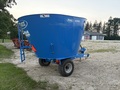2012 Patz 800 SERIES 350 Feed Wagon