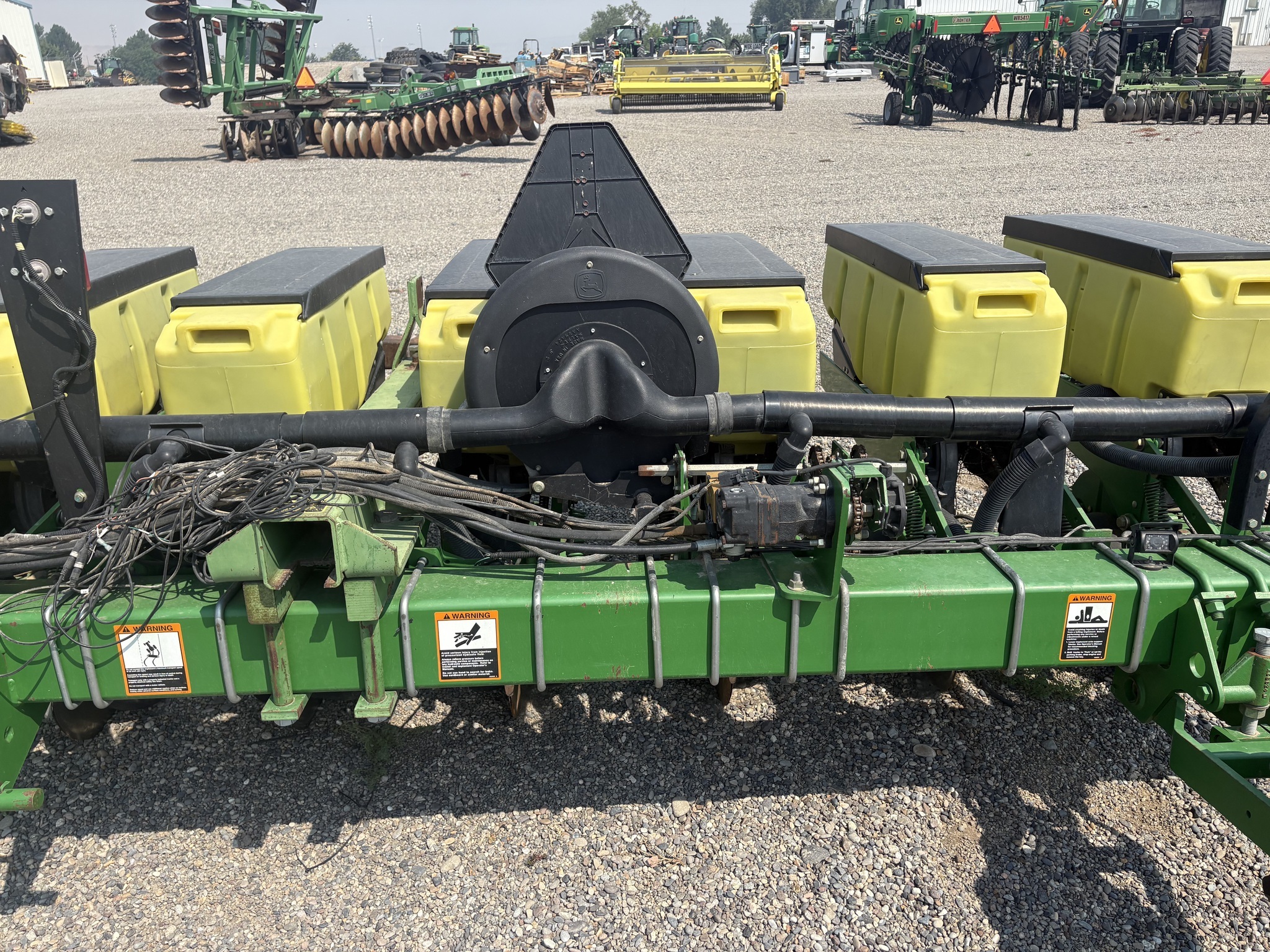 2009 John Deere 1730 Planter