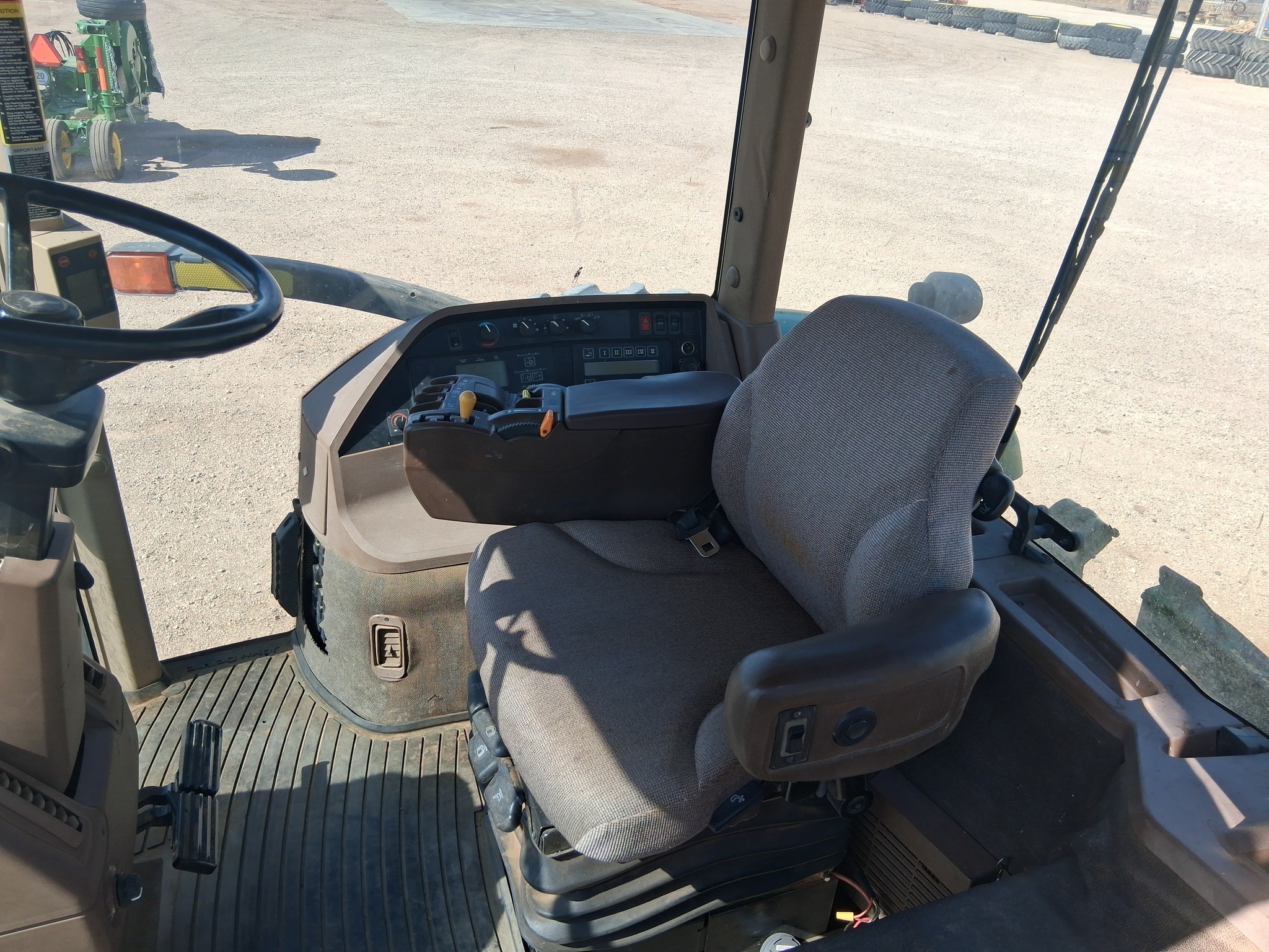 2002 John Deere 8320 Tractor