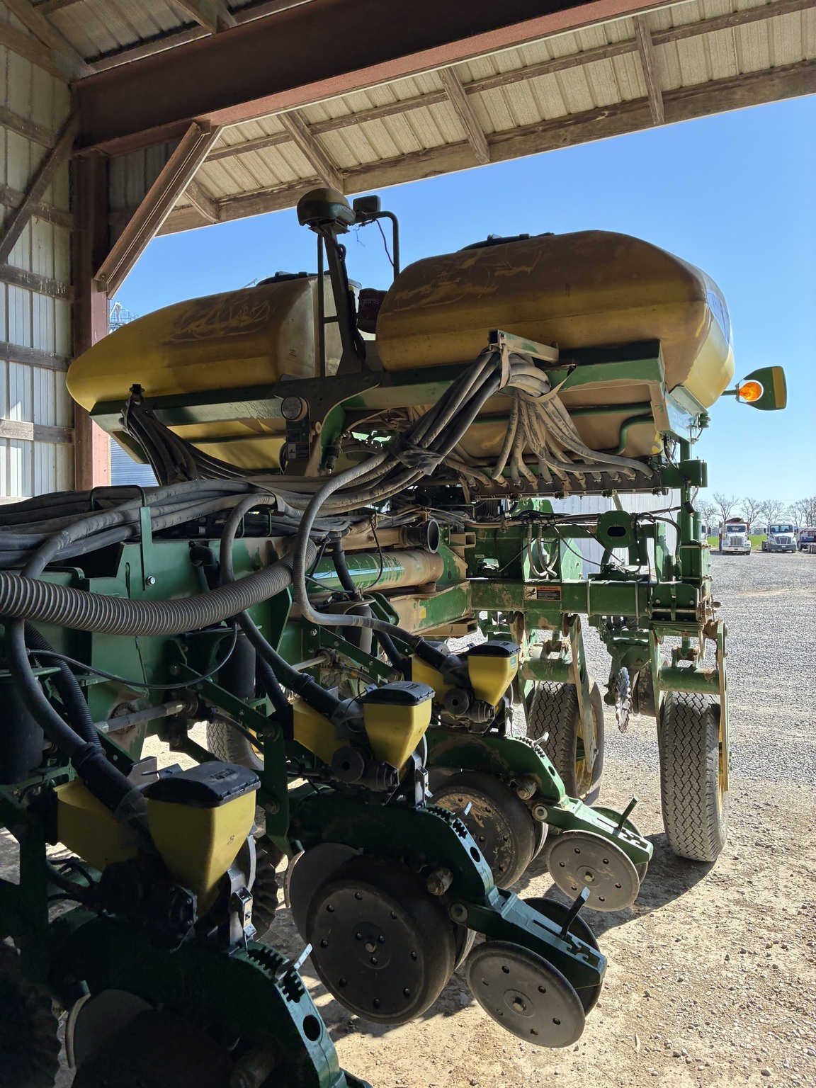 2014 John Deere 1770NT Planter