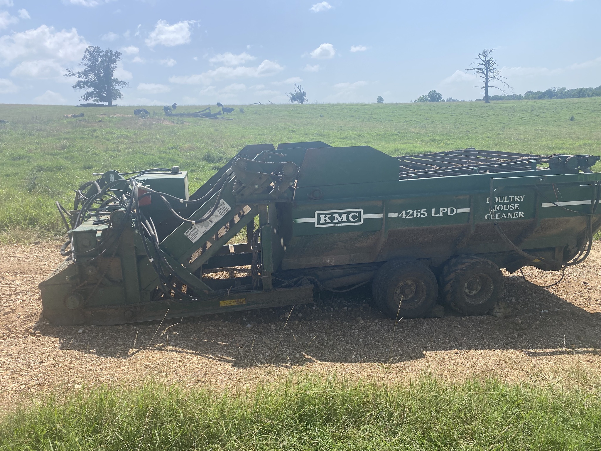 2025 Kelley Manufacturing 4265 LPD Manure Spreader
