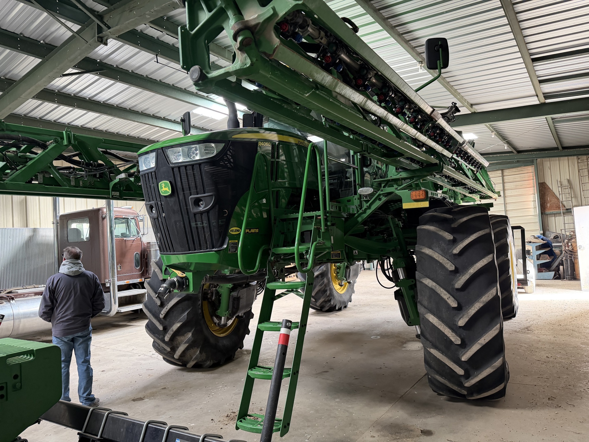 2020 John Deere R4060 Self-Propelled Sprayer