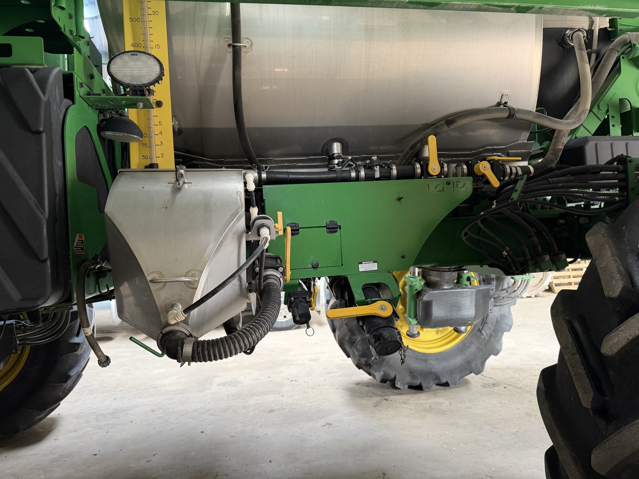 2020 John Deere R4060 Self-Propelled Sprayer
