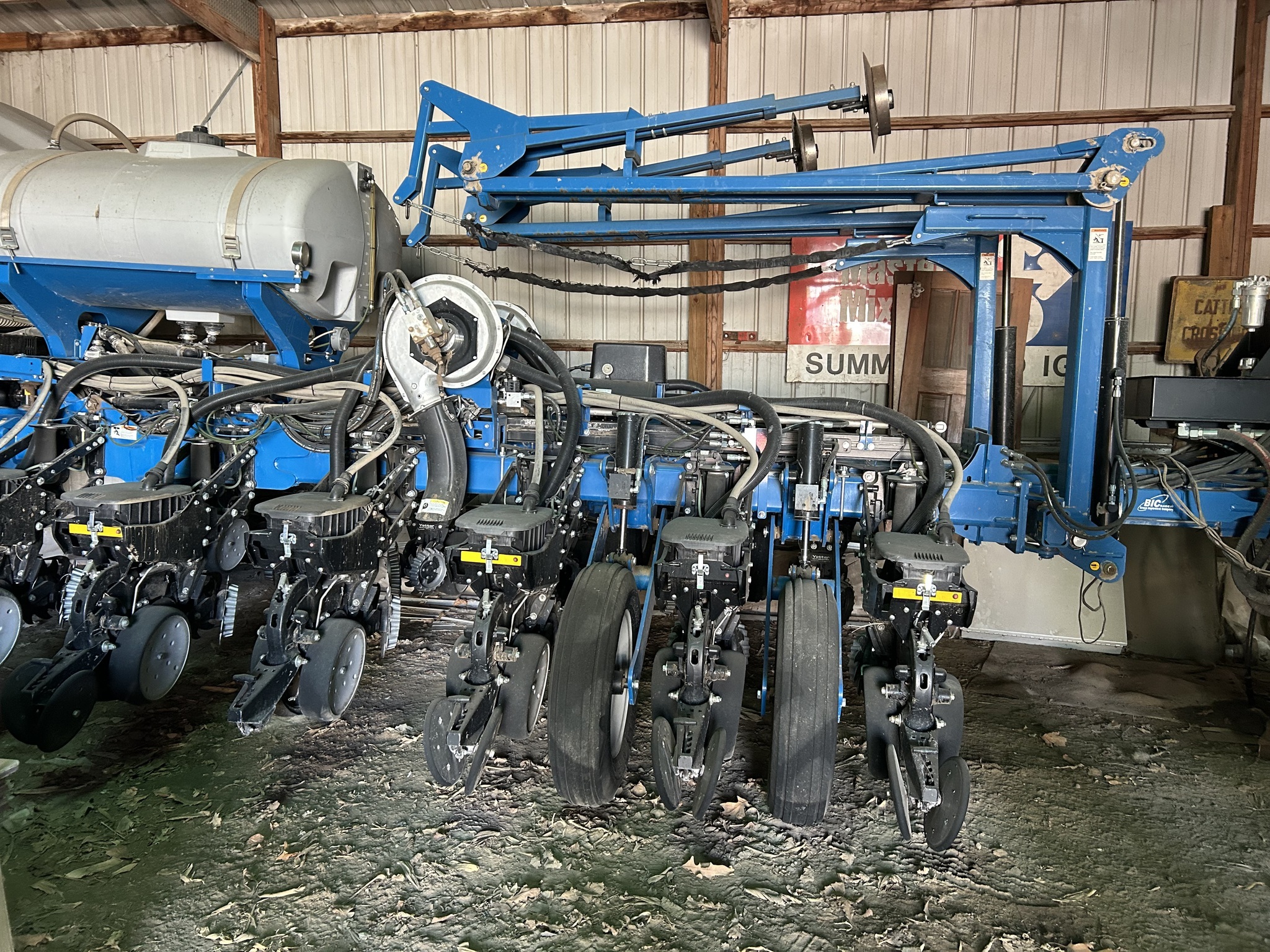 2015 Kinze 4900 Planter