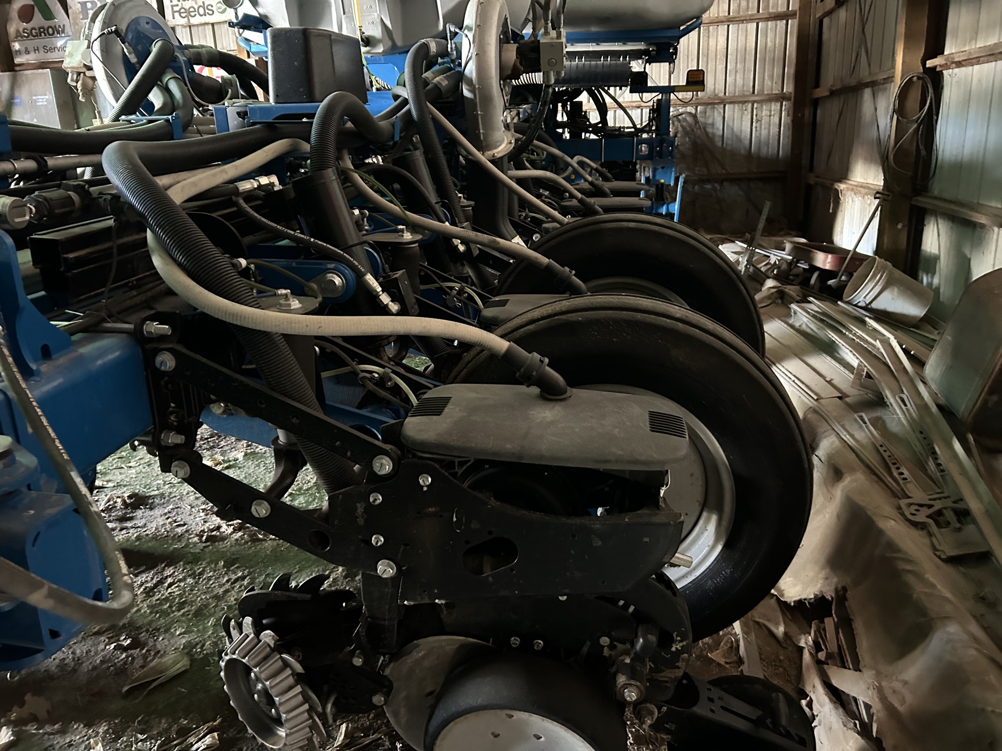 2015 Kinze 4900 Planter