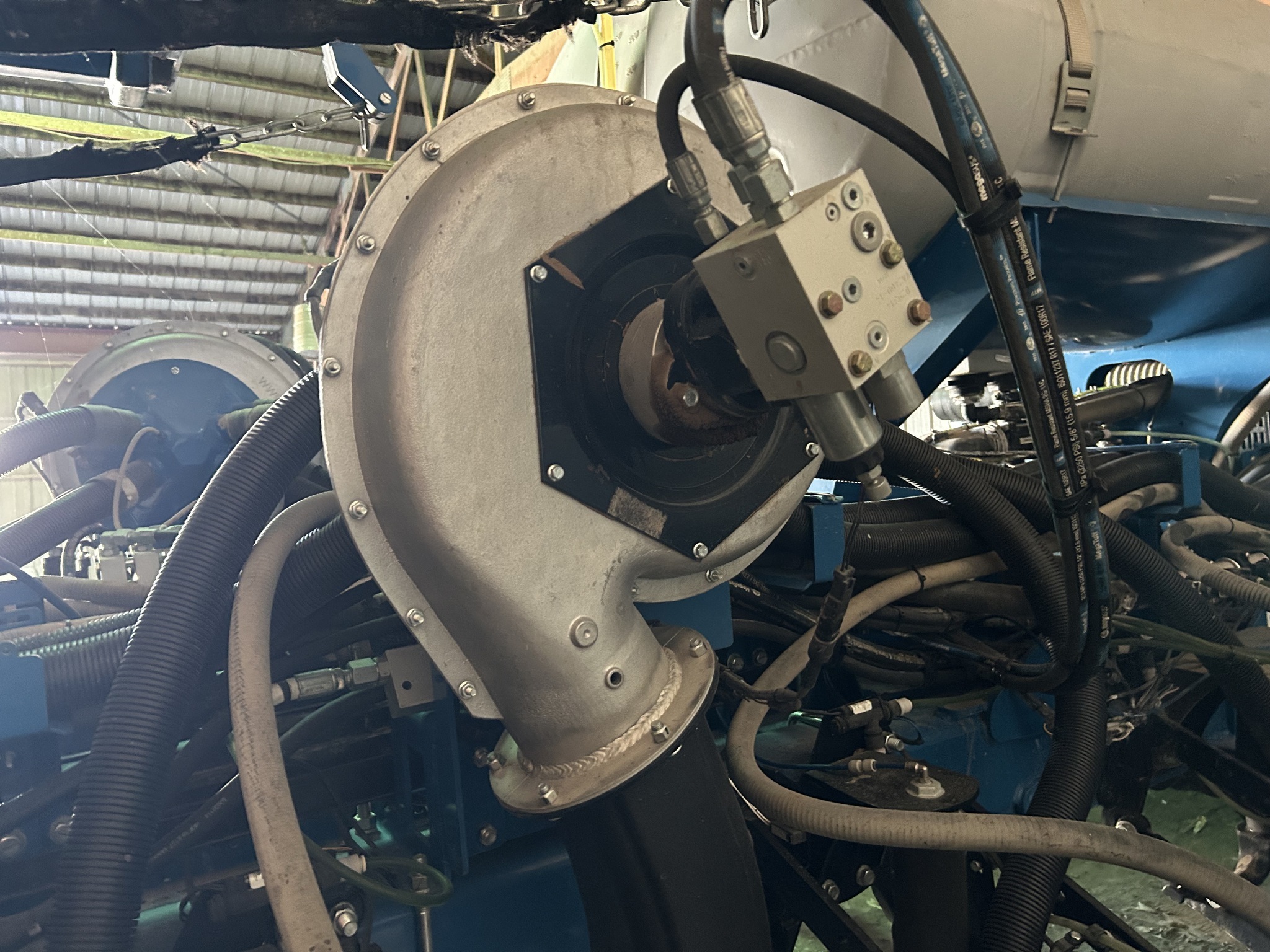 2015 Kinze 4900 Planter