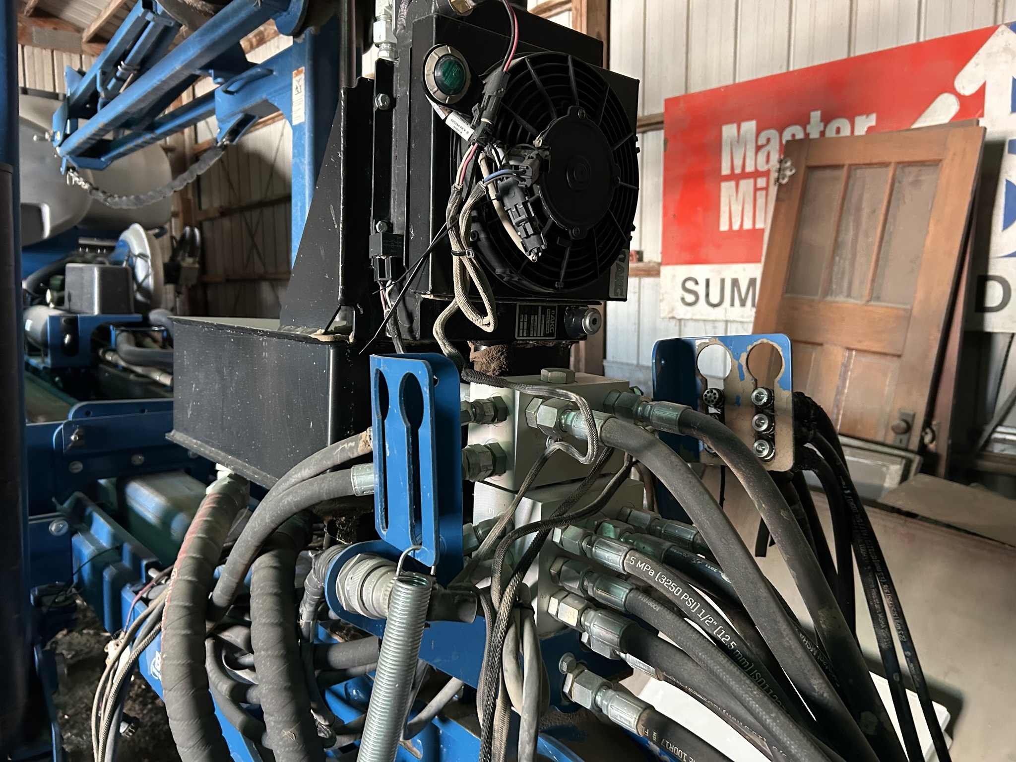 2015 Kinze 4900 Planter