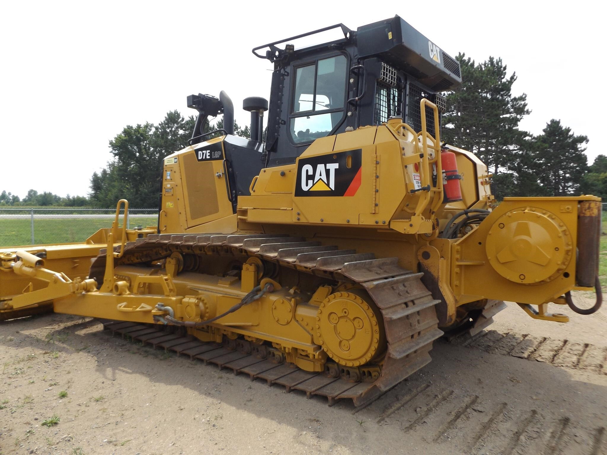 2017 Caterpillar D7E LGP Dozer