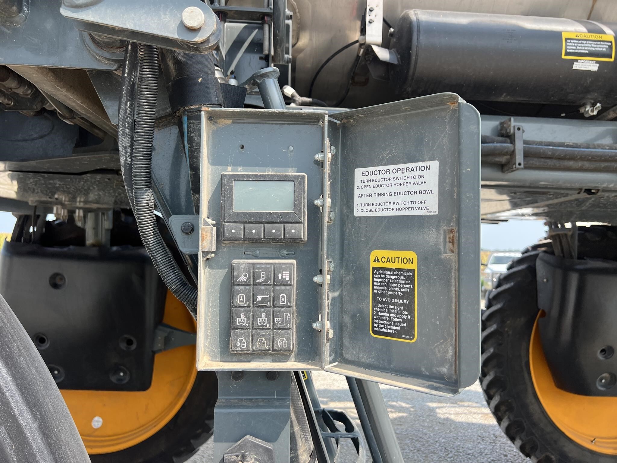 2024 Hagie STS12 Self-Propelled Sprayer
