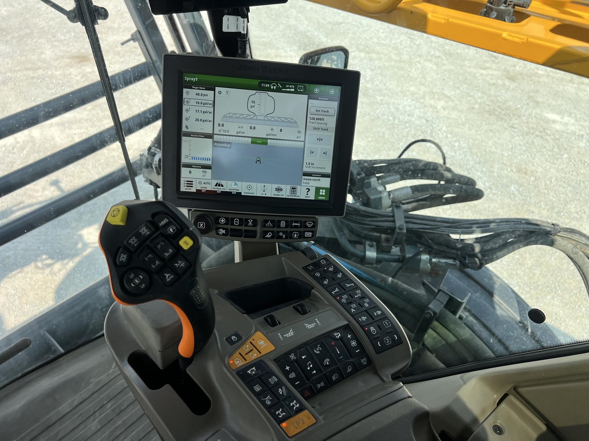 2024 Hagie STS12 Self-Propelled Sprayer