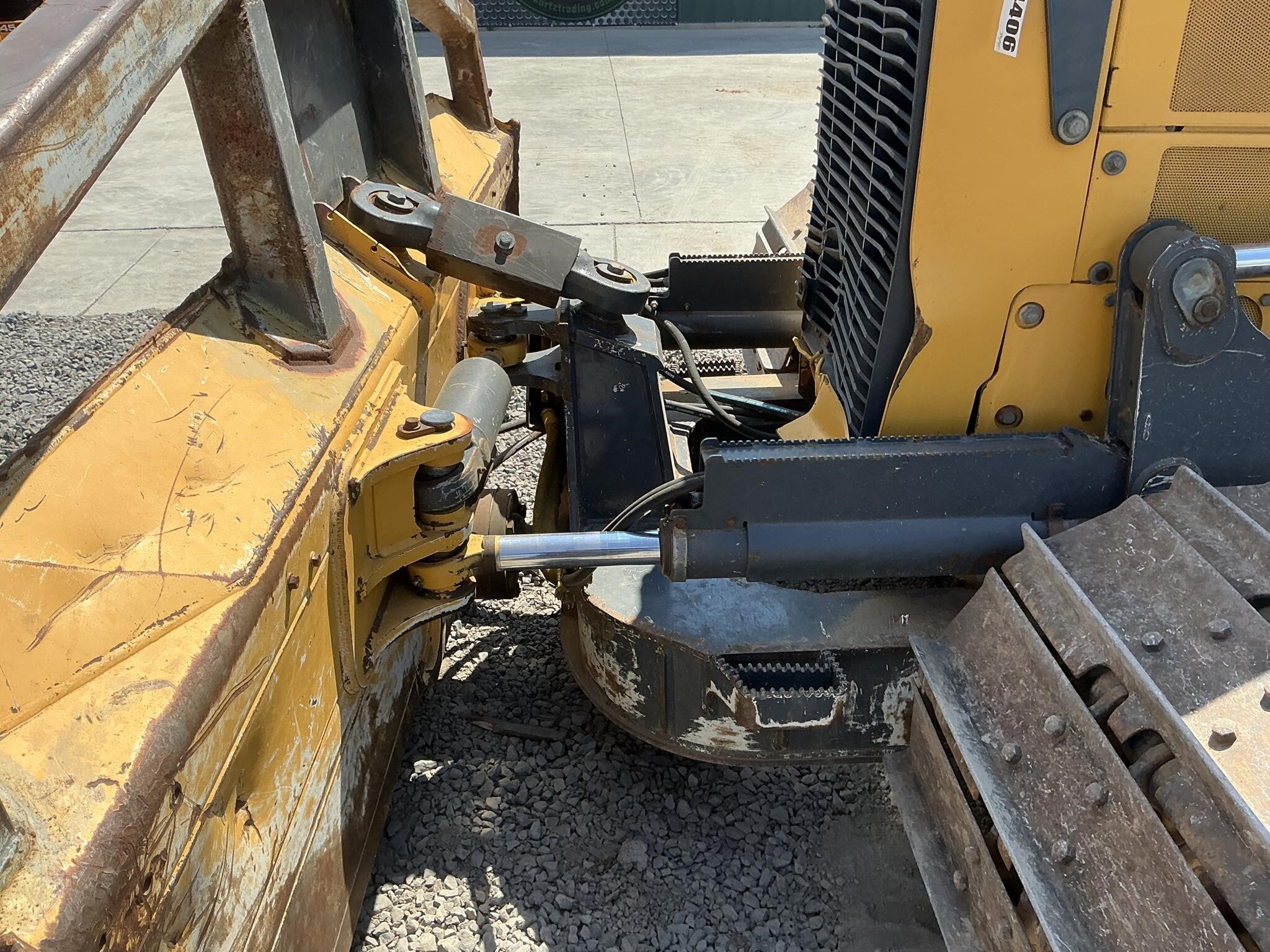 2012 Deere 700K LGP Dozer