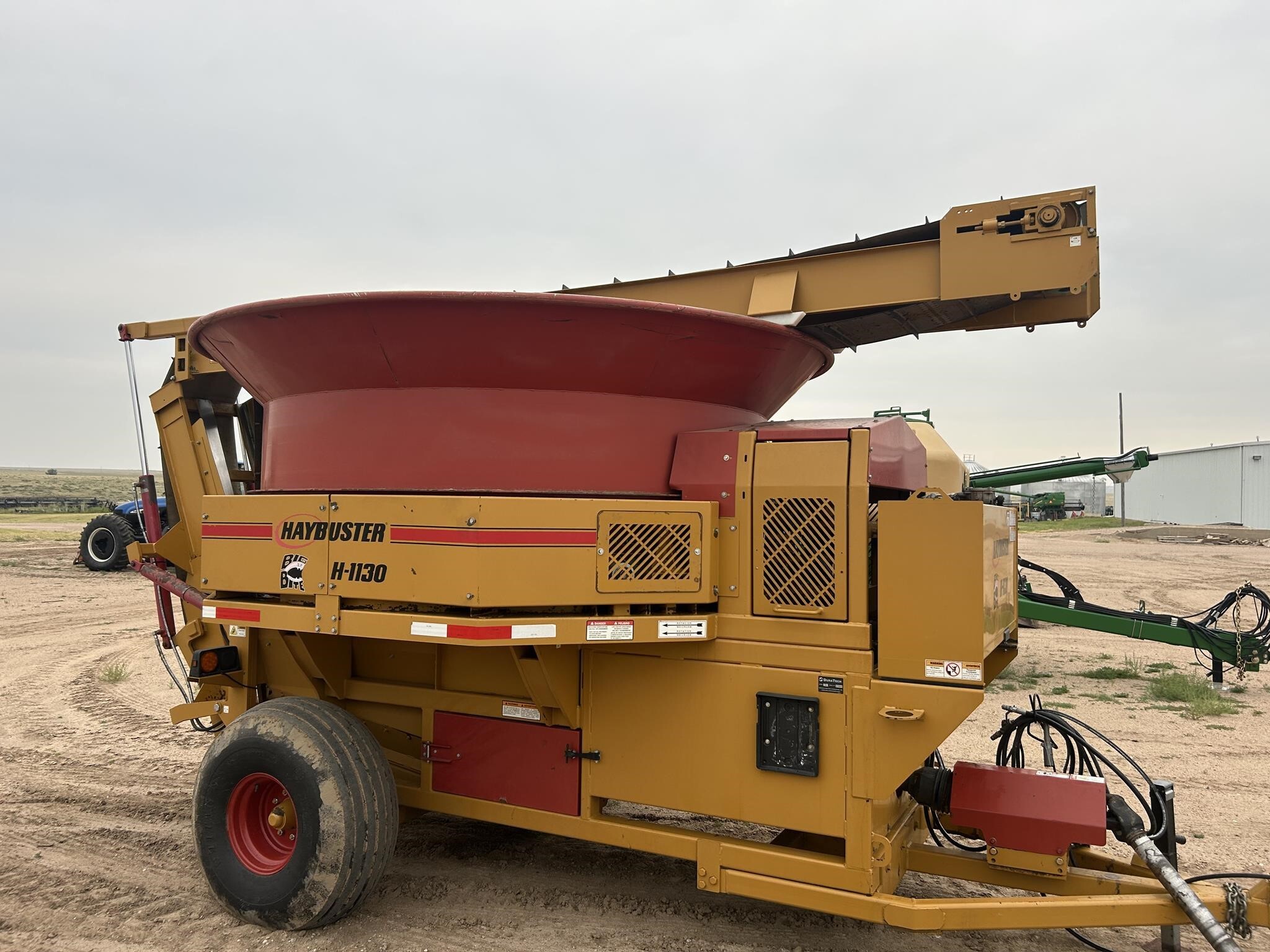 2017 Haybuster H1130 Grinders and Mixer