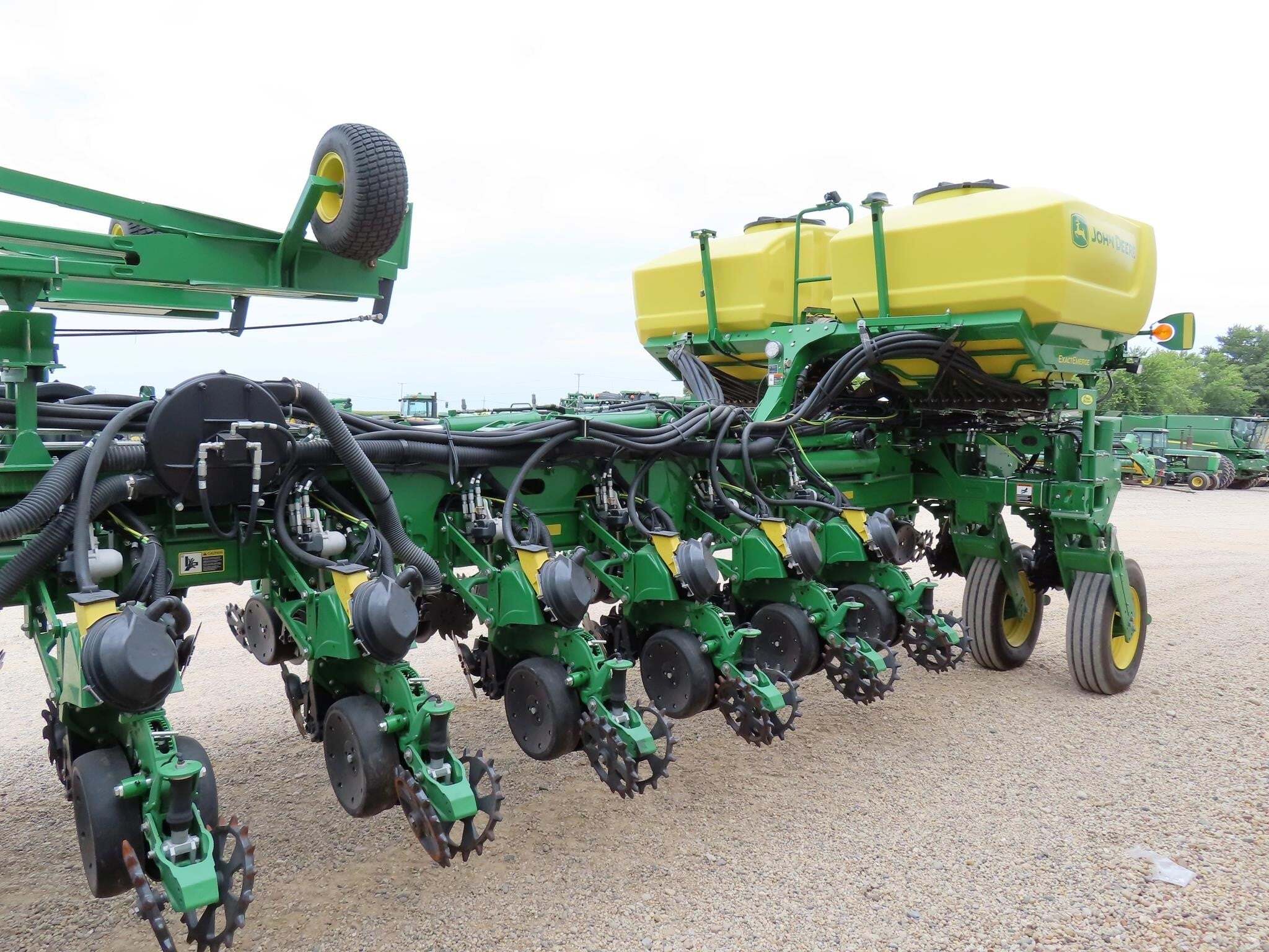 2024 John Deere 1775NT Planter