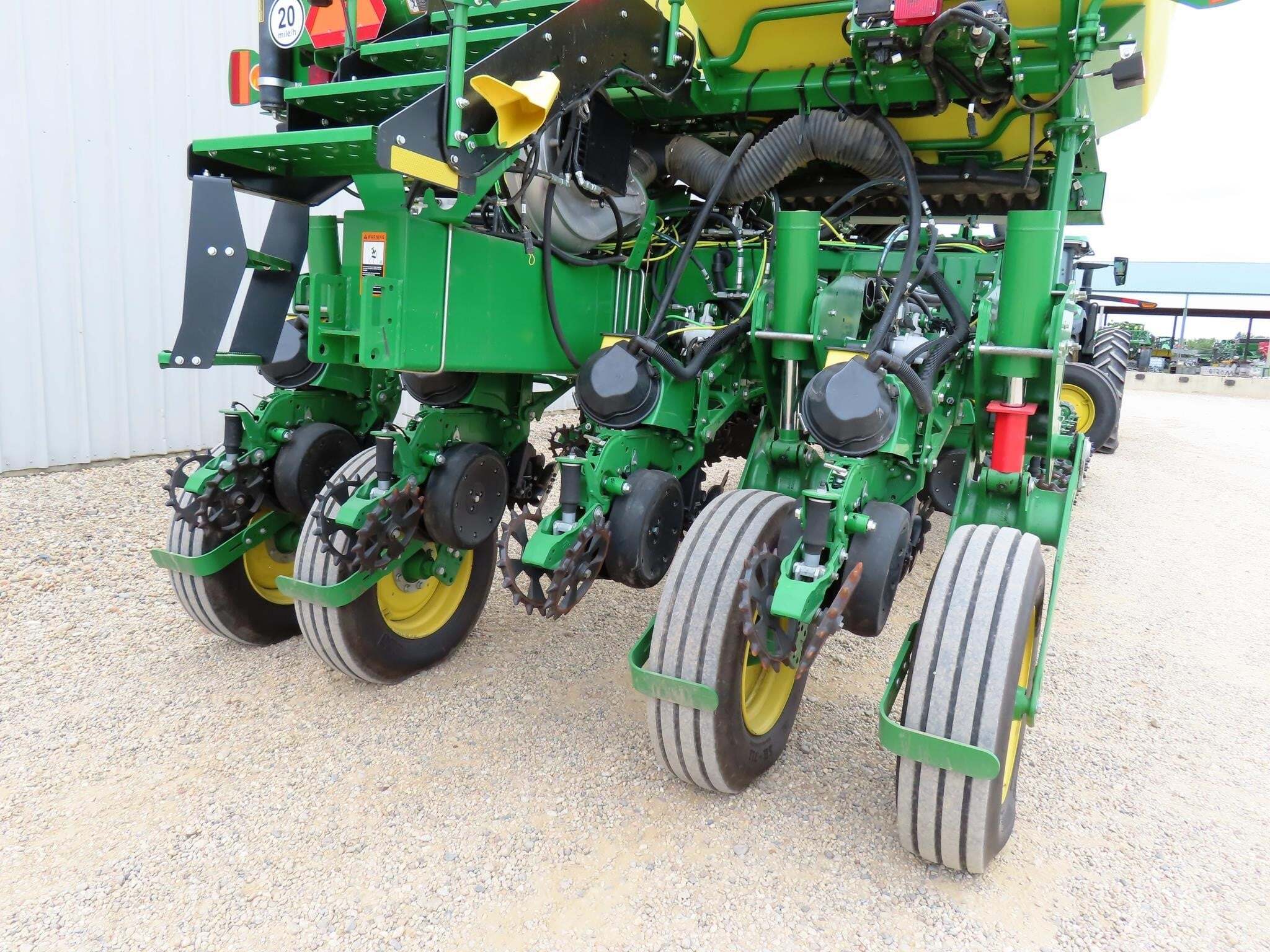 2024 John Deere 1775NT Planter