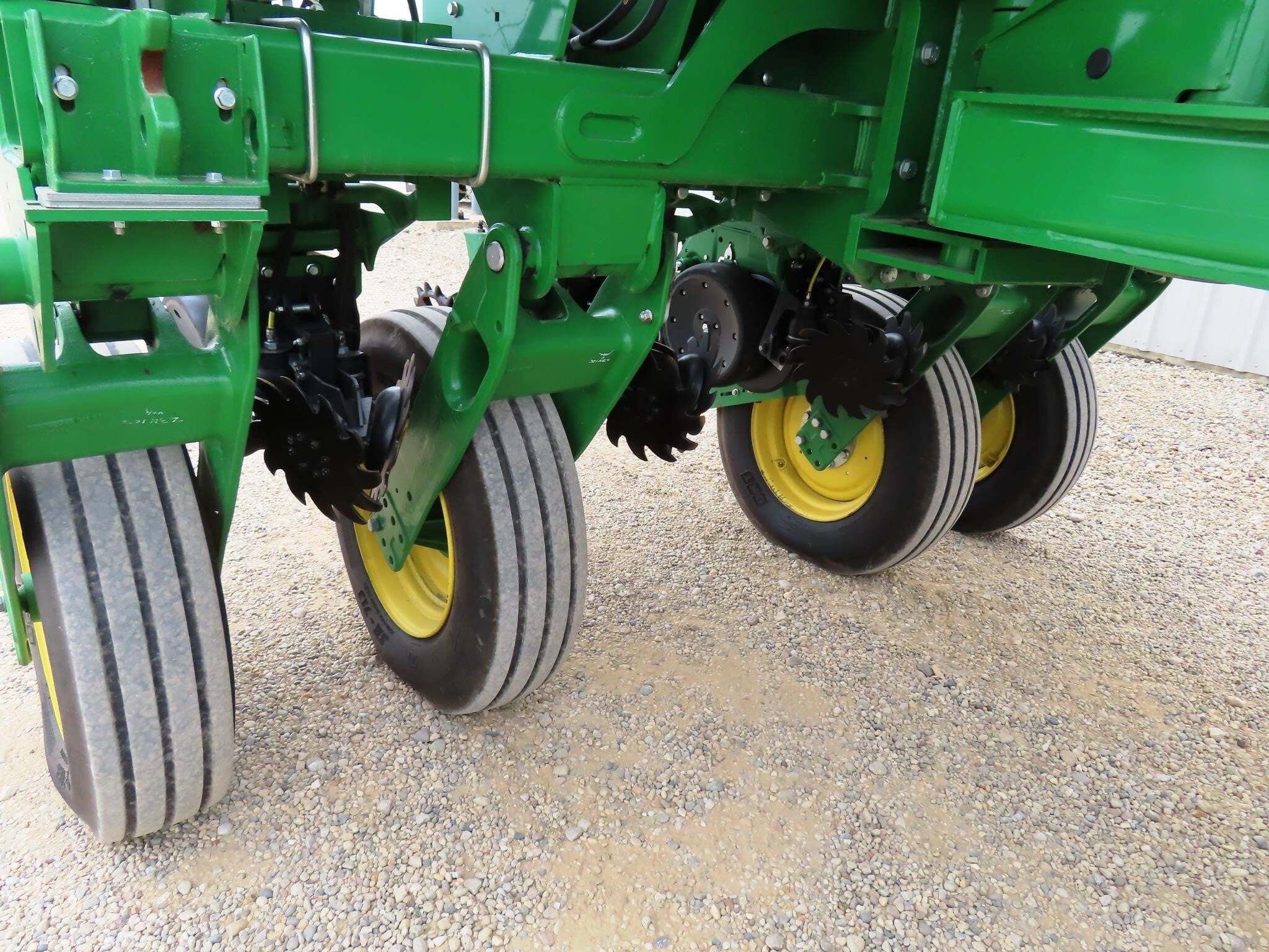2024 John Deere 1775NT Planter