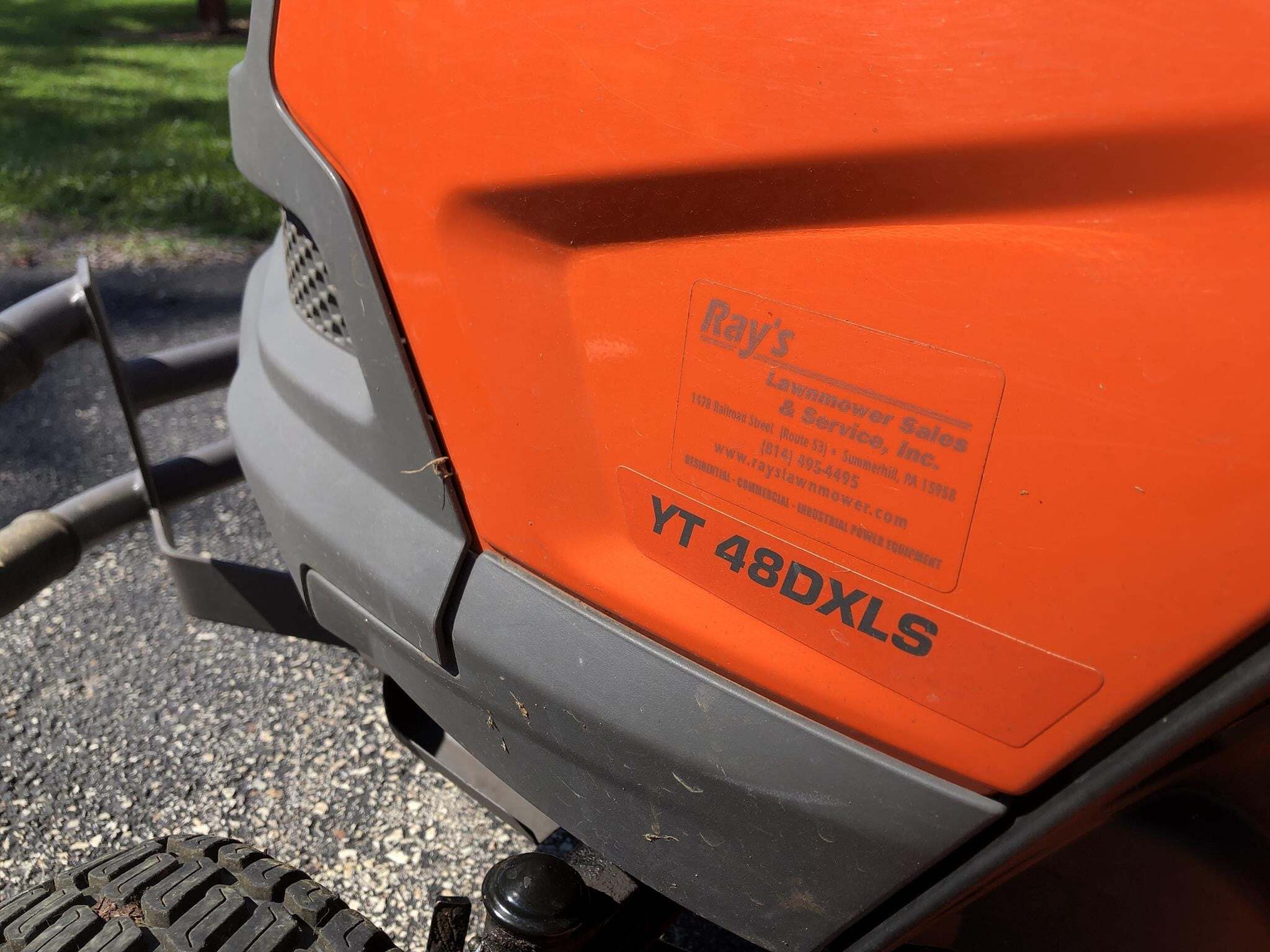2017 Husqvarna yt48dxls Lawn Mower