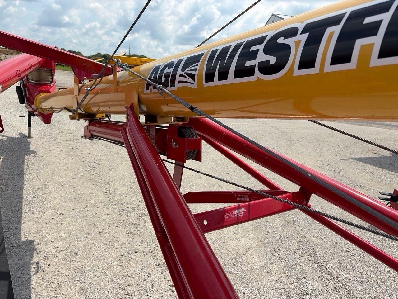 2021 Westfield MKX10-73 Augers and Conveyor