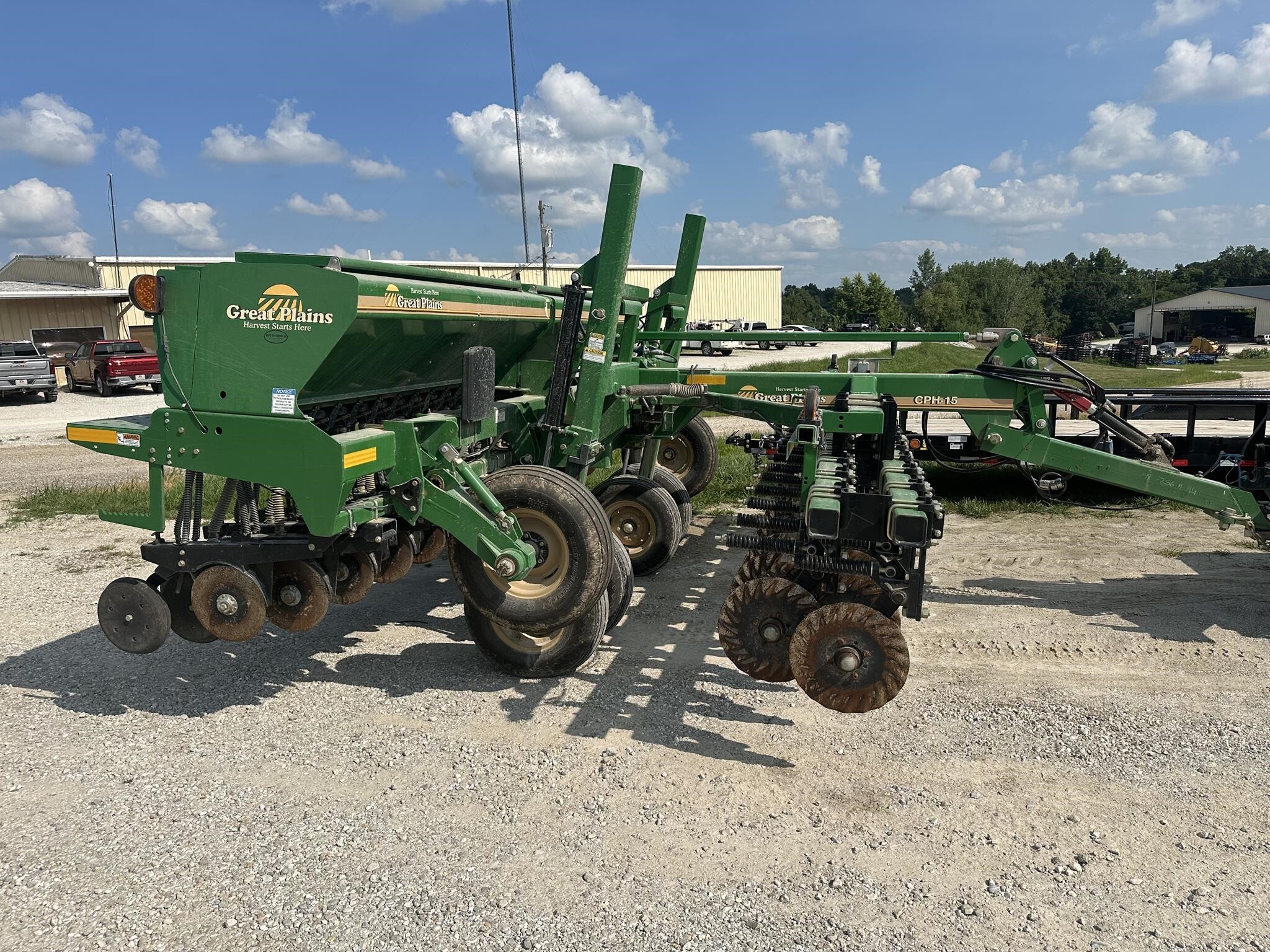 2023 Great Plains Solid Stand 1500 Drill