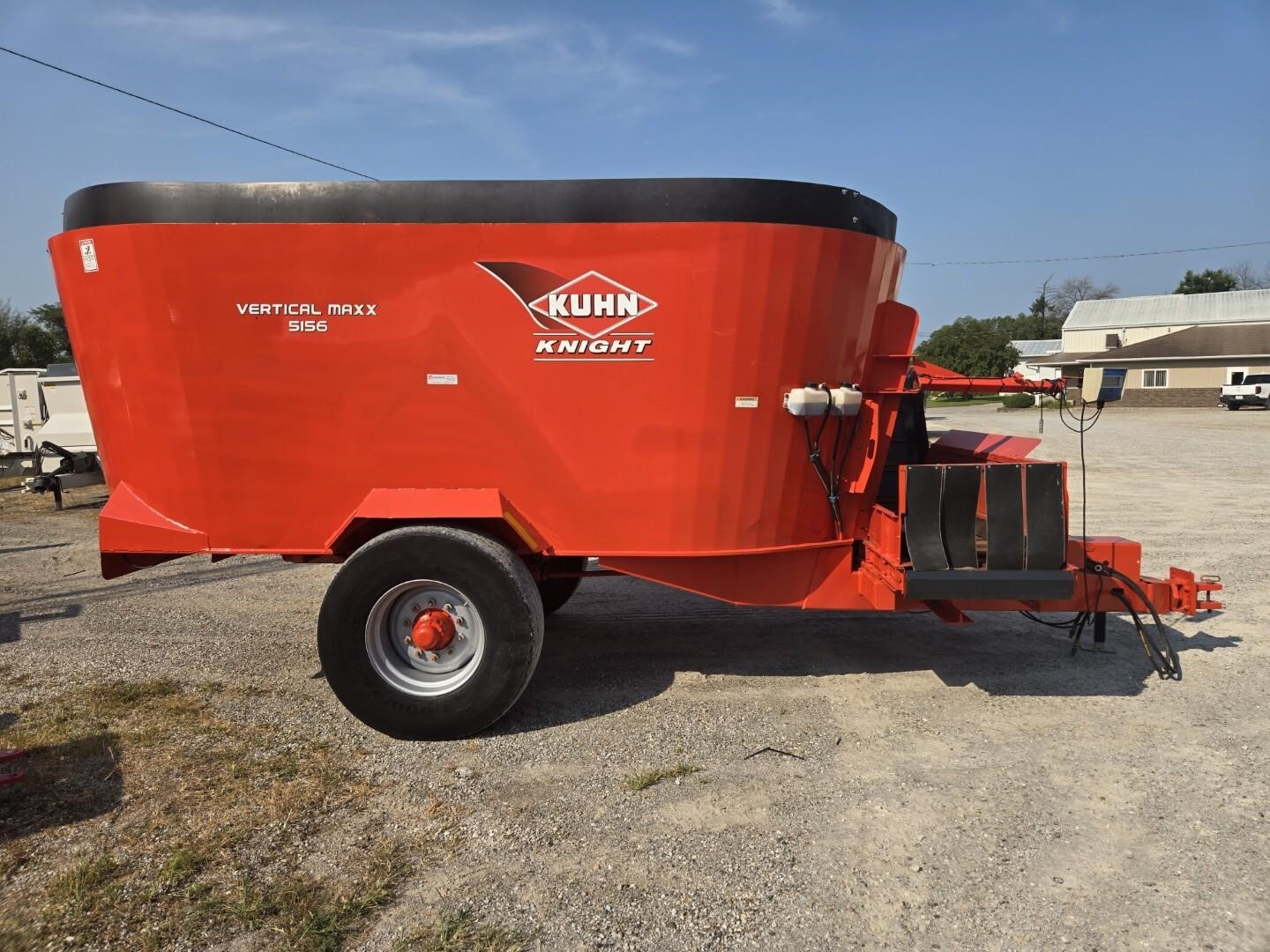 2012 Kuhn Knight 5156 Grinders and Mixer