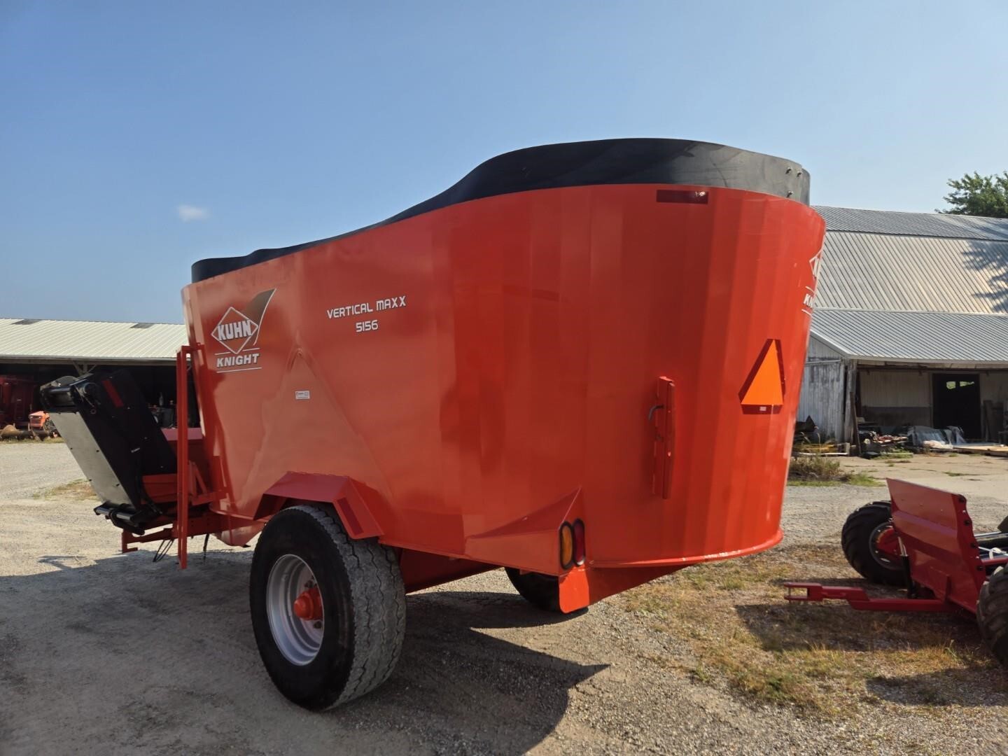 2012 Kuhn Knight 5156 Grinders and Mixer