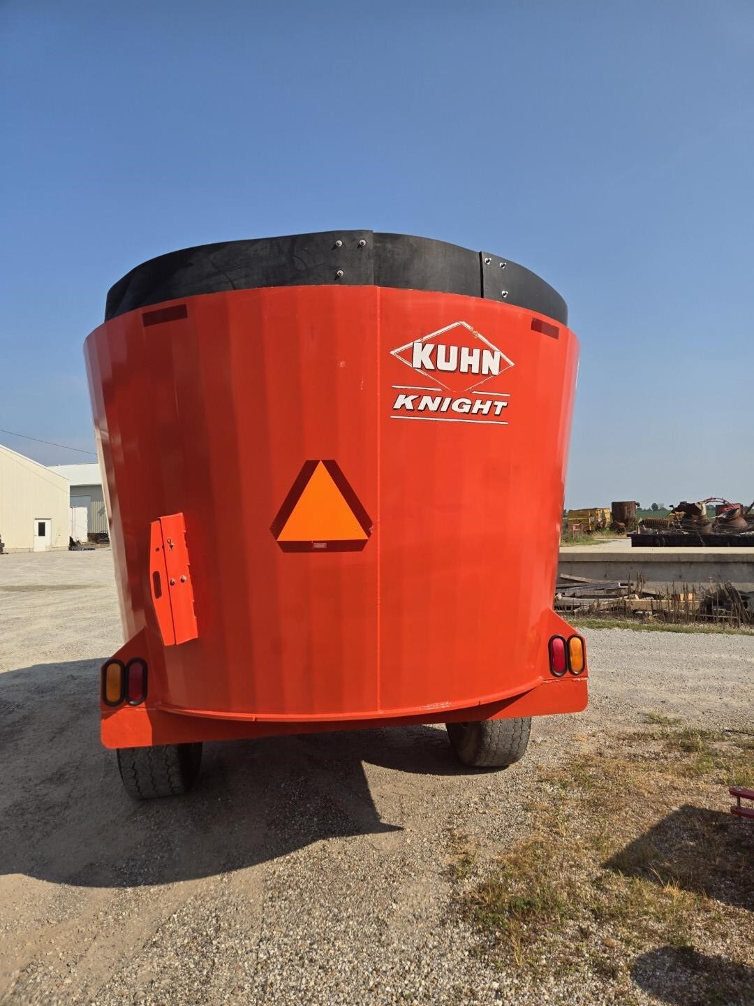 2012 Kuhn Knight 5156 Grinders and Mixer