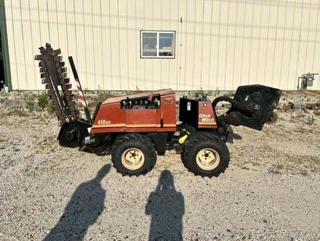 2003 Ditch Witch 410SX Trencher