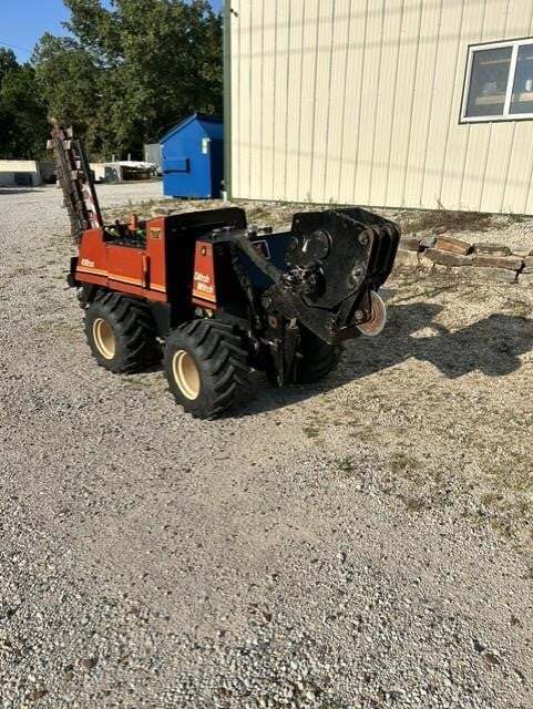 2003 Ditch Witch 410SX Trencher