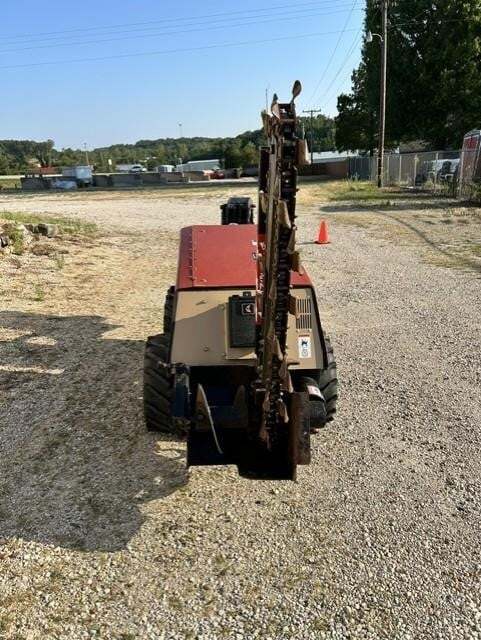 2003 Ditch Witch 410SX Trencher