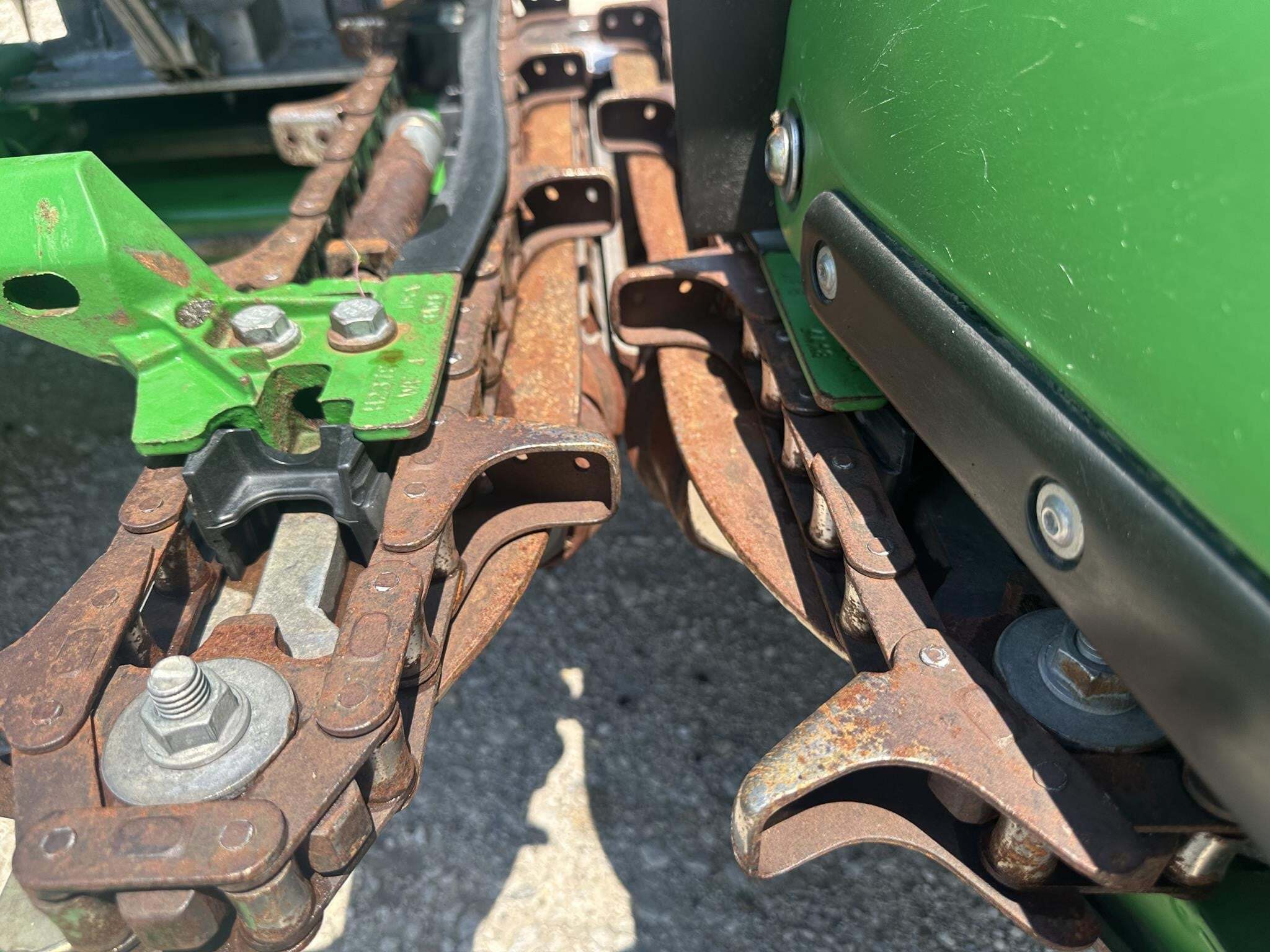 2014 John Deere 606C Corn Head
