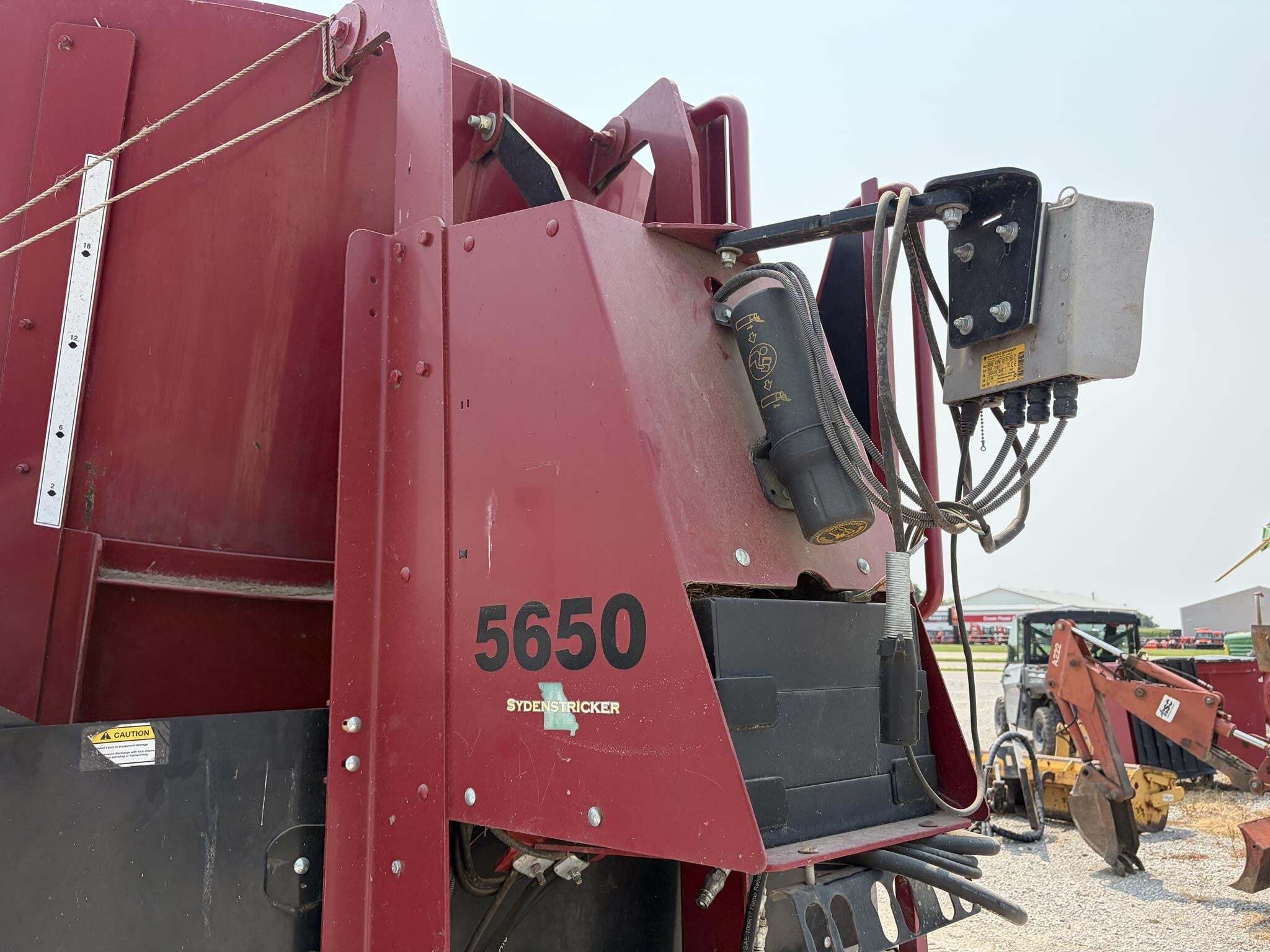 2017 Jay Lor 5650 Grinders and Mixer