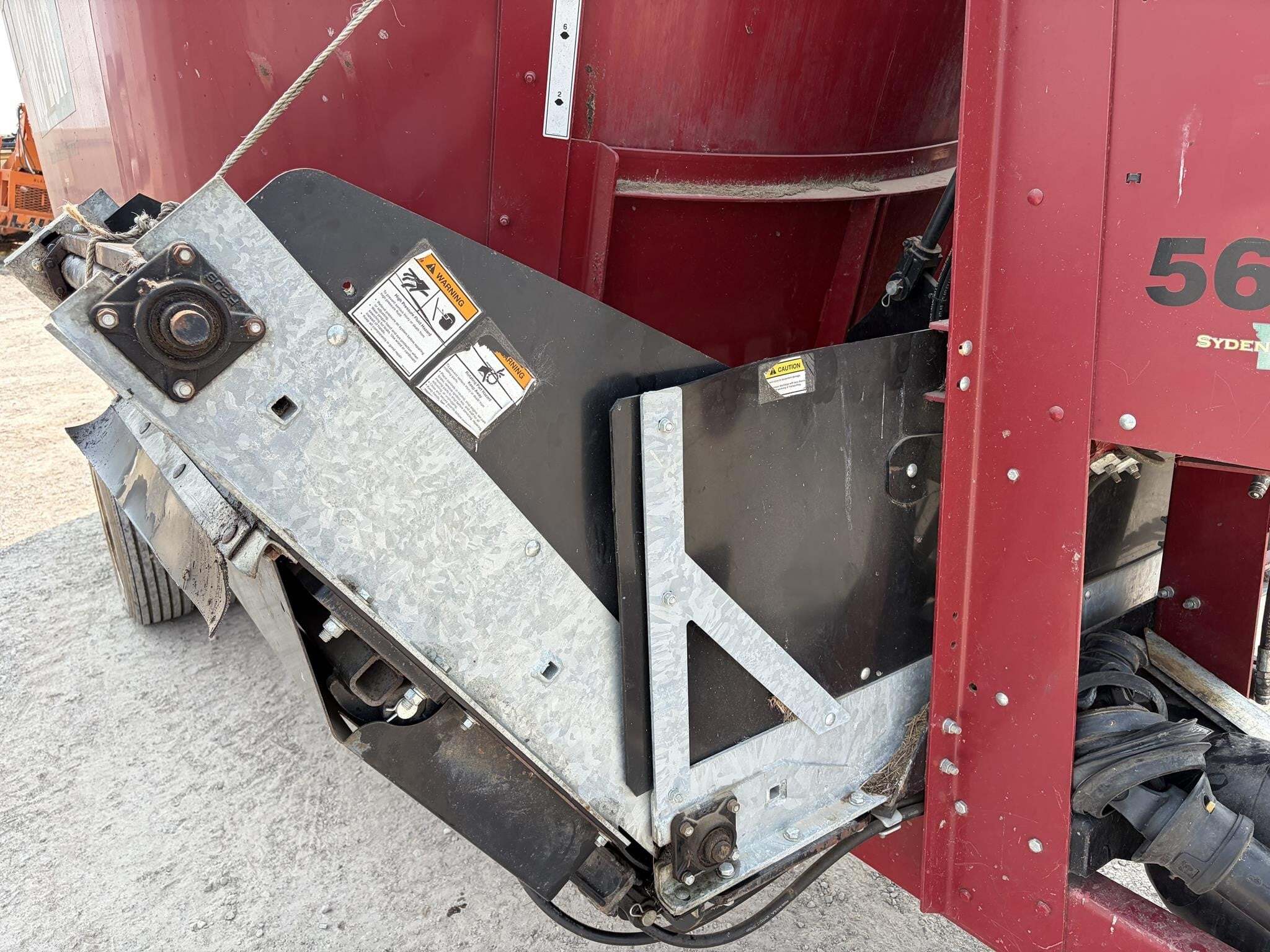 2017 Jay Lor 5650 Grinders and Mixer