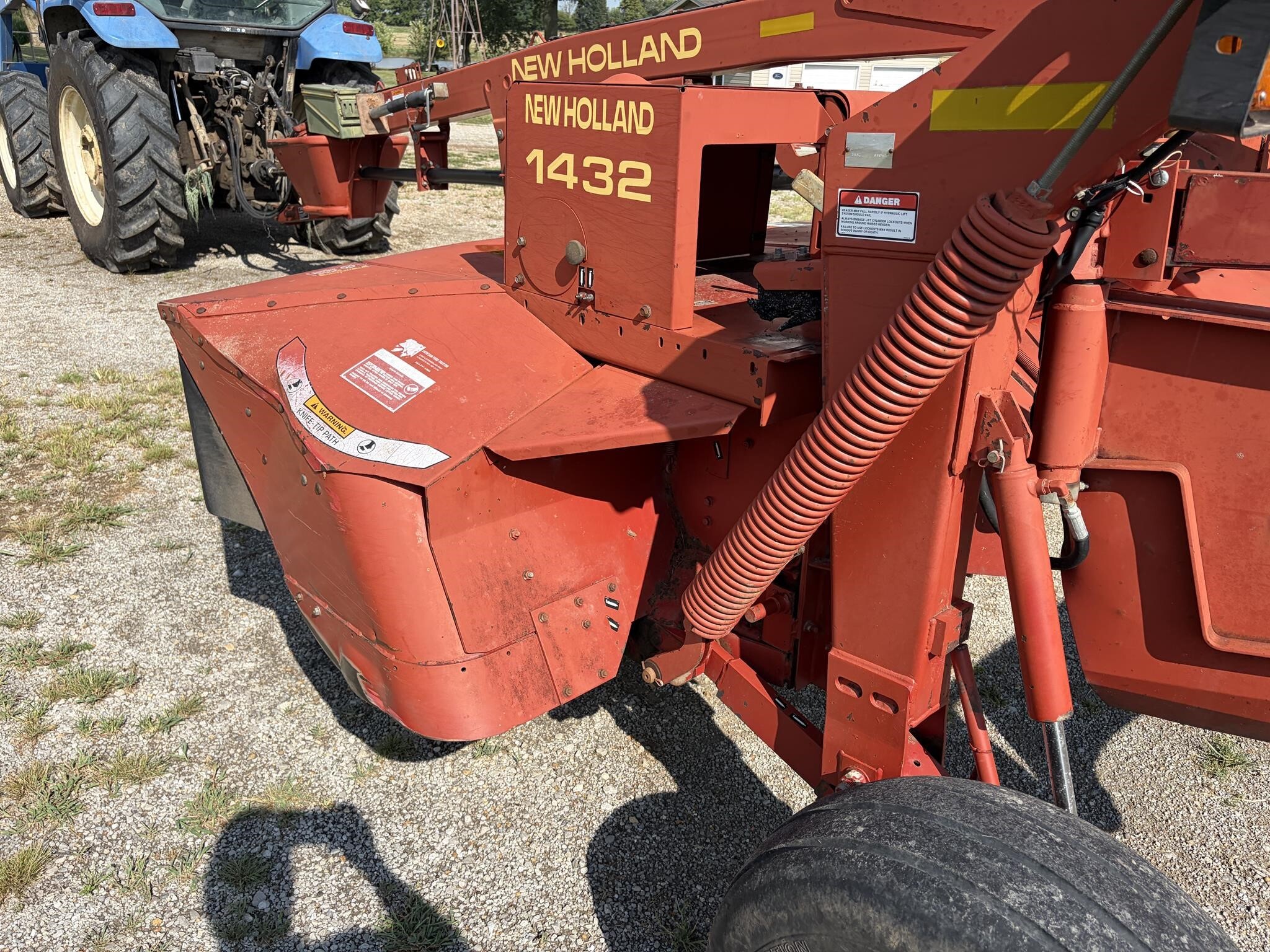 2004 New Holland 1432 Mower Conditioner