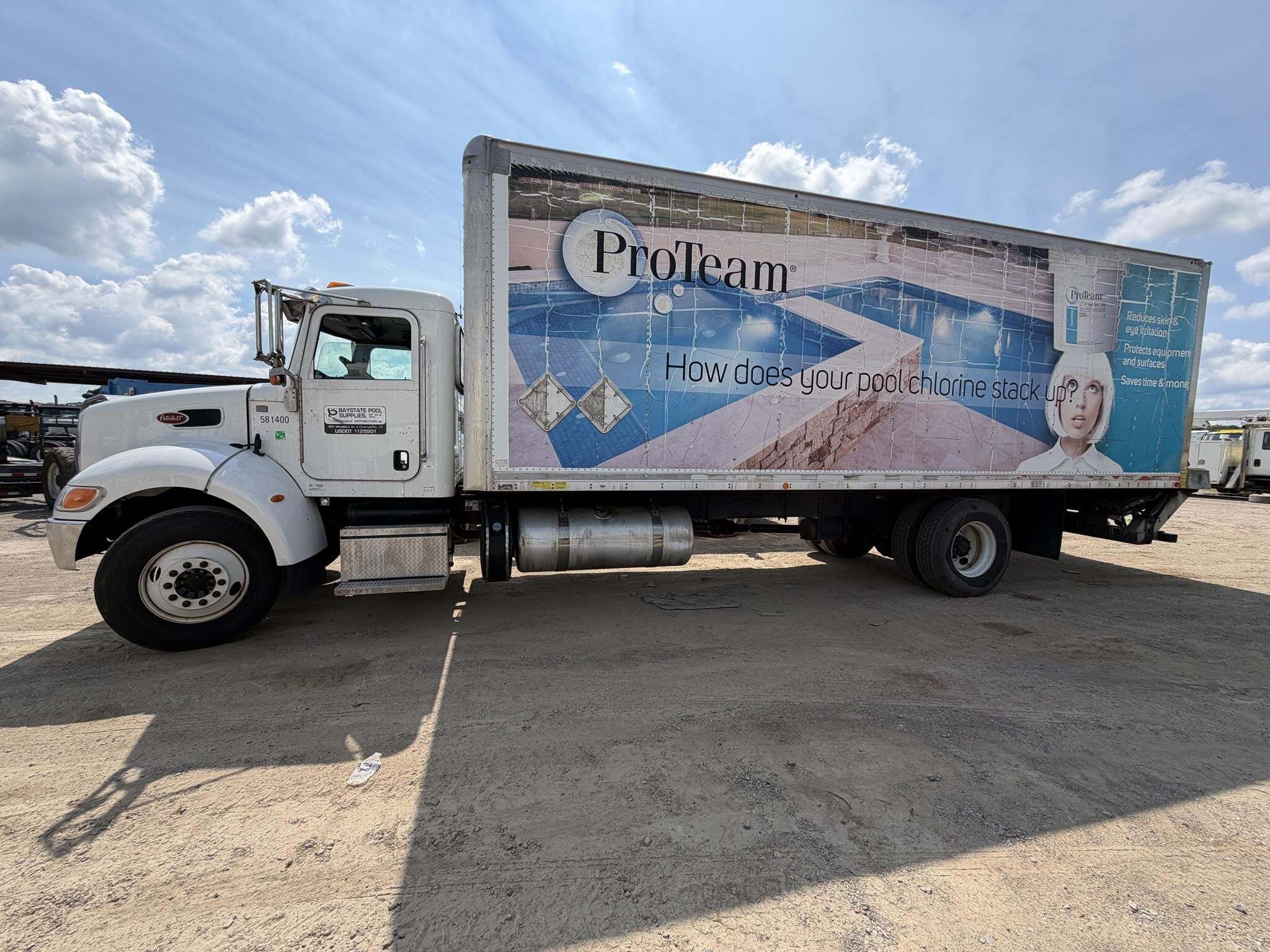 2017 Peterbilt 337 Semi Trucks/Trailer