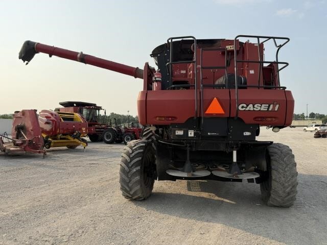  Case IH 6088 Combine
