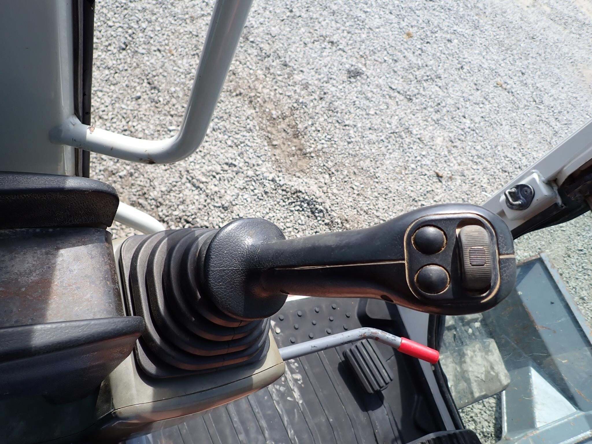 2016 Takeuchi TB290 Excavator