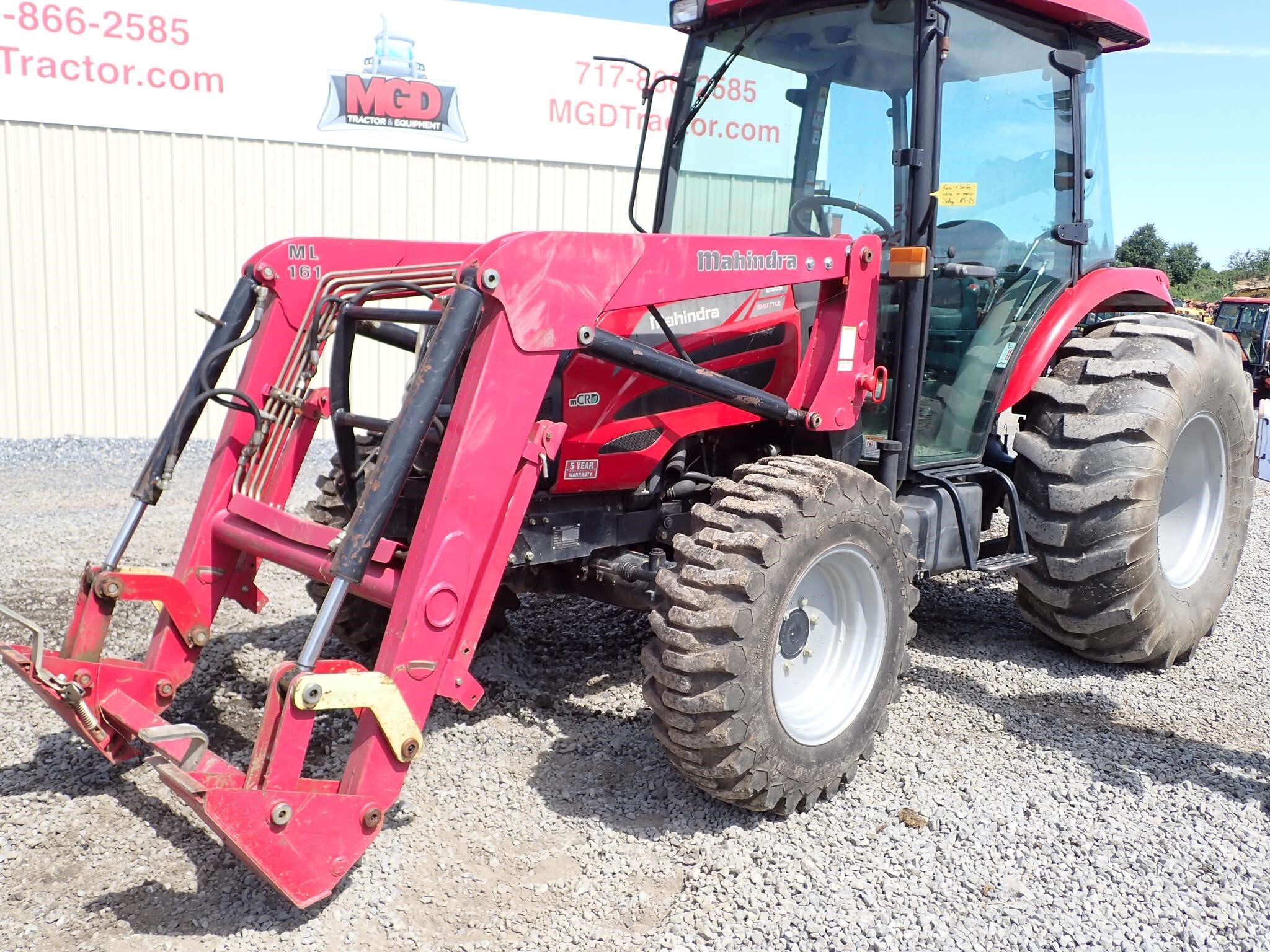 2013 Mahindra 6110 Tractor