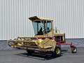 1992 New Holland 1499 Self-Propelled Windrowers and Swather