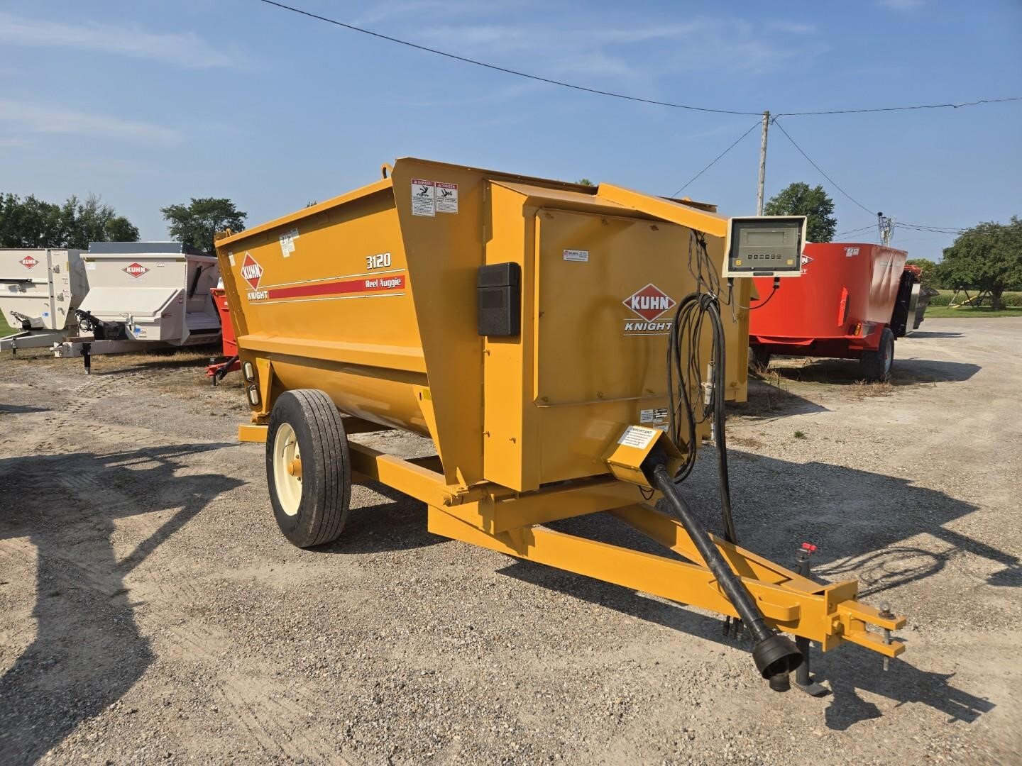 2008 Kuhn Knight 3120 Grinders and Mixer