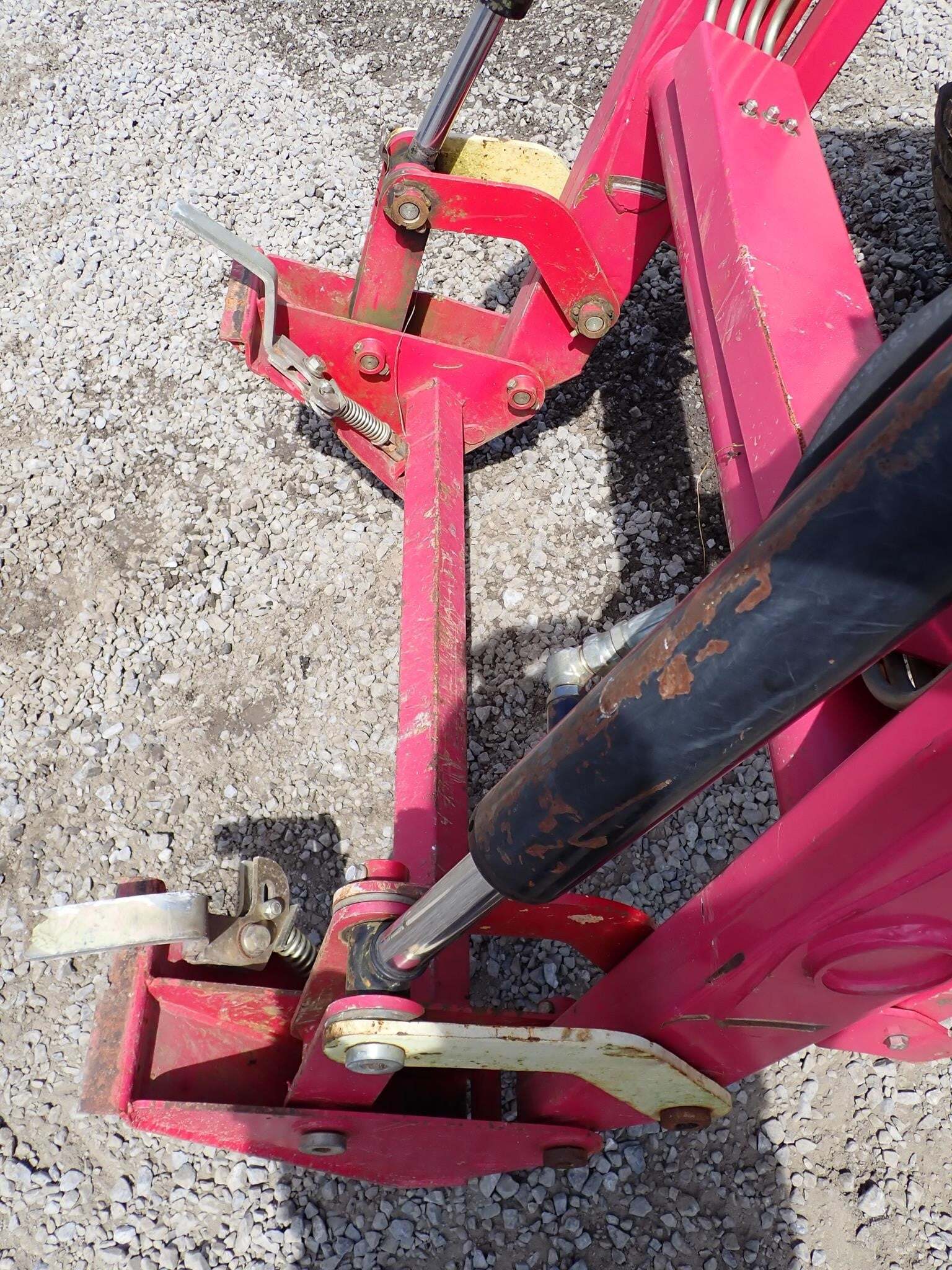 2013 Mahindra 6110 Tractor